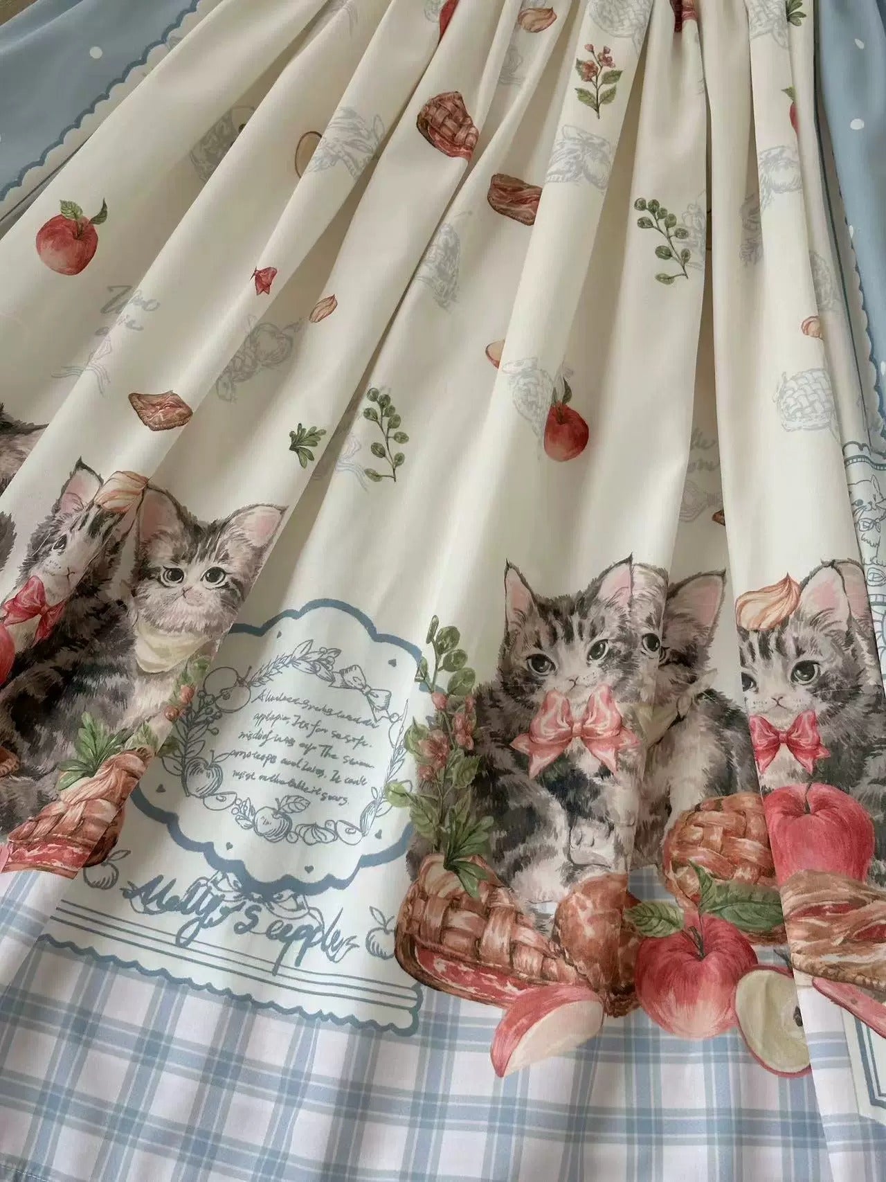 Picnic Apple Cat ジャンパースカート・スカート【GGmeow】