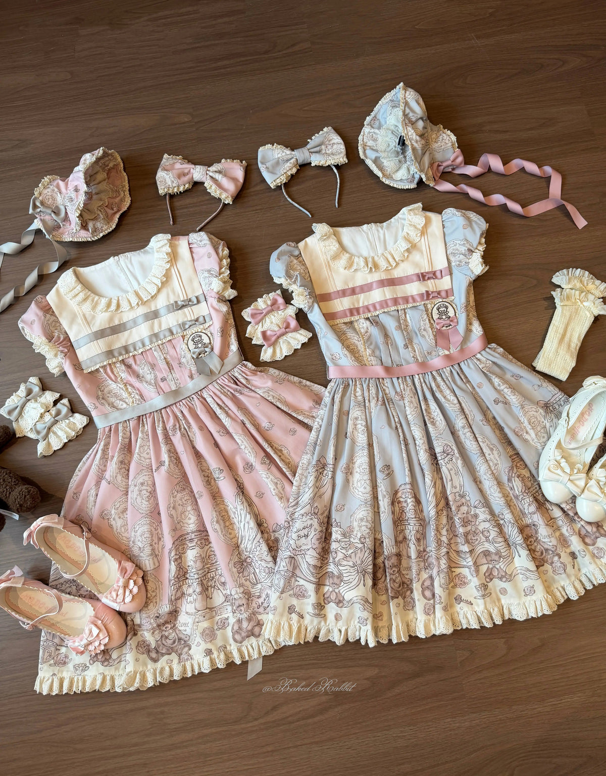 【受注予約~10/13】Sleeping Bear ワンピース【Baking rabbits】