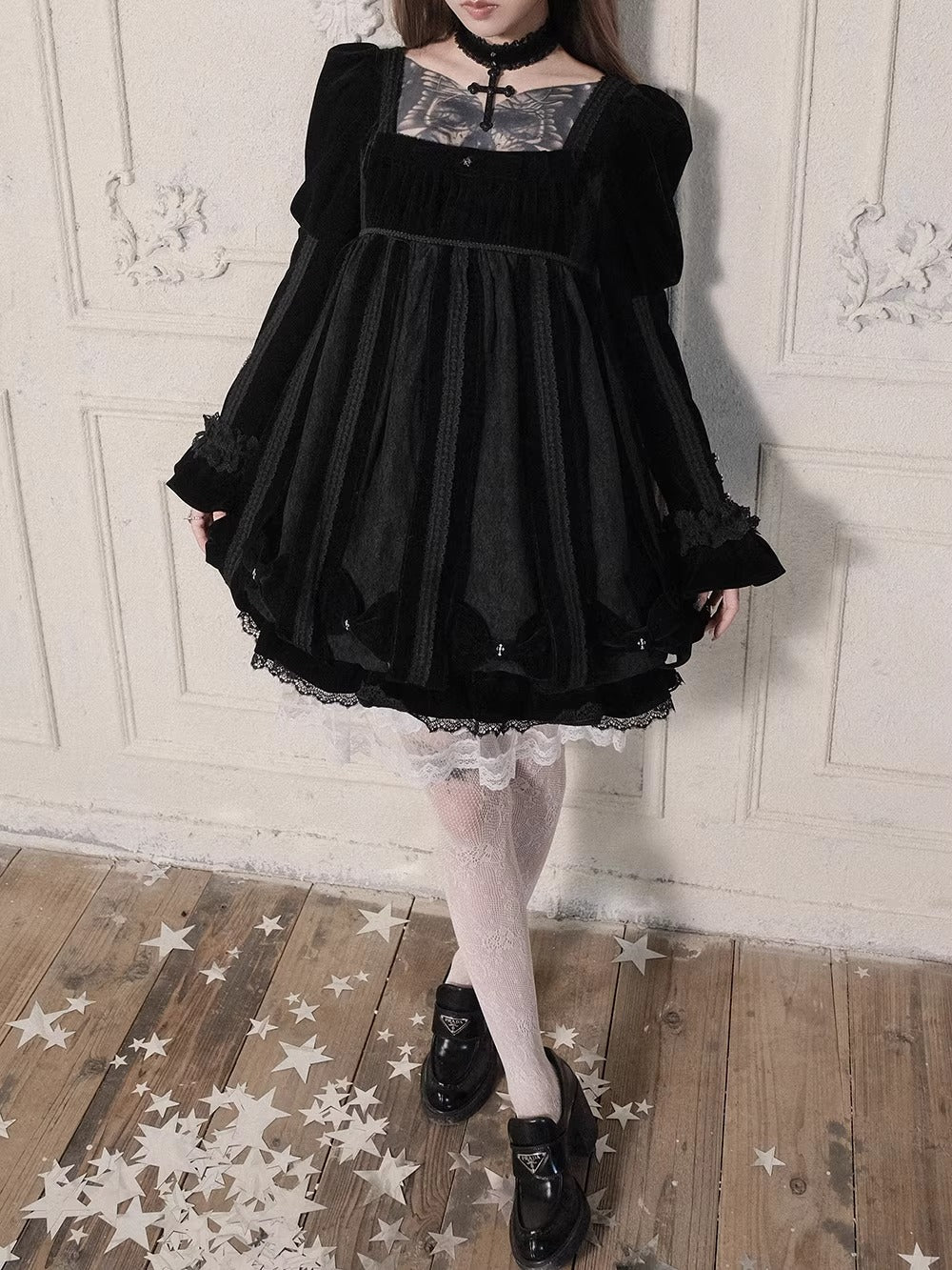 【受注予約~3/23】Embroidered Star ワンピース【魔女販售】