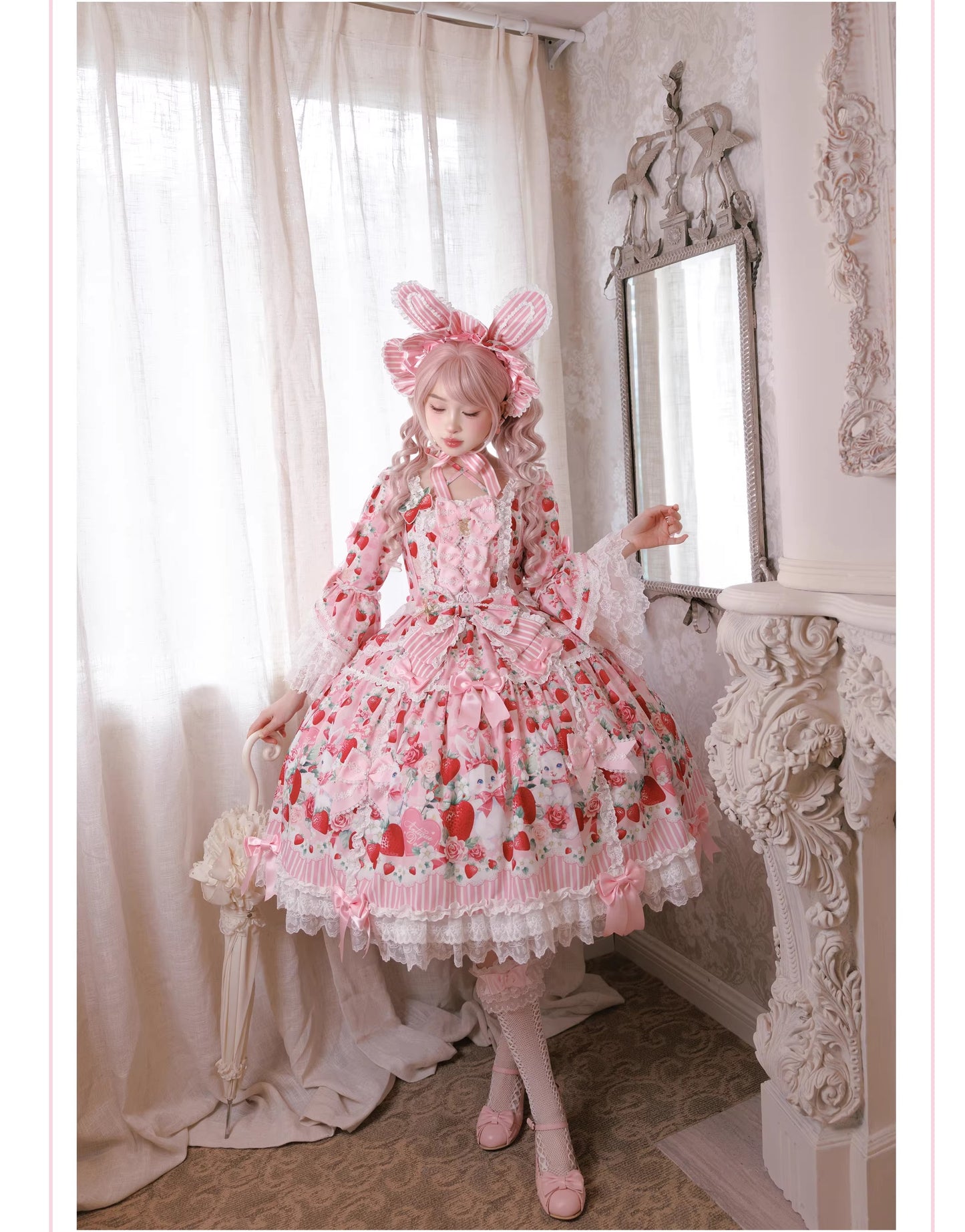 【受注予約~4/29】Strawberry Rabbit 姫袖ワンピース・フルセット【Antique Doll】