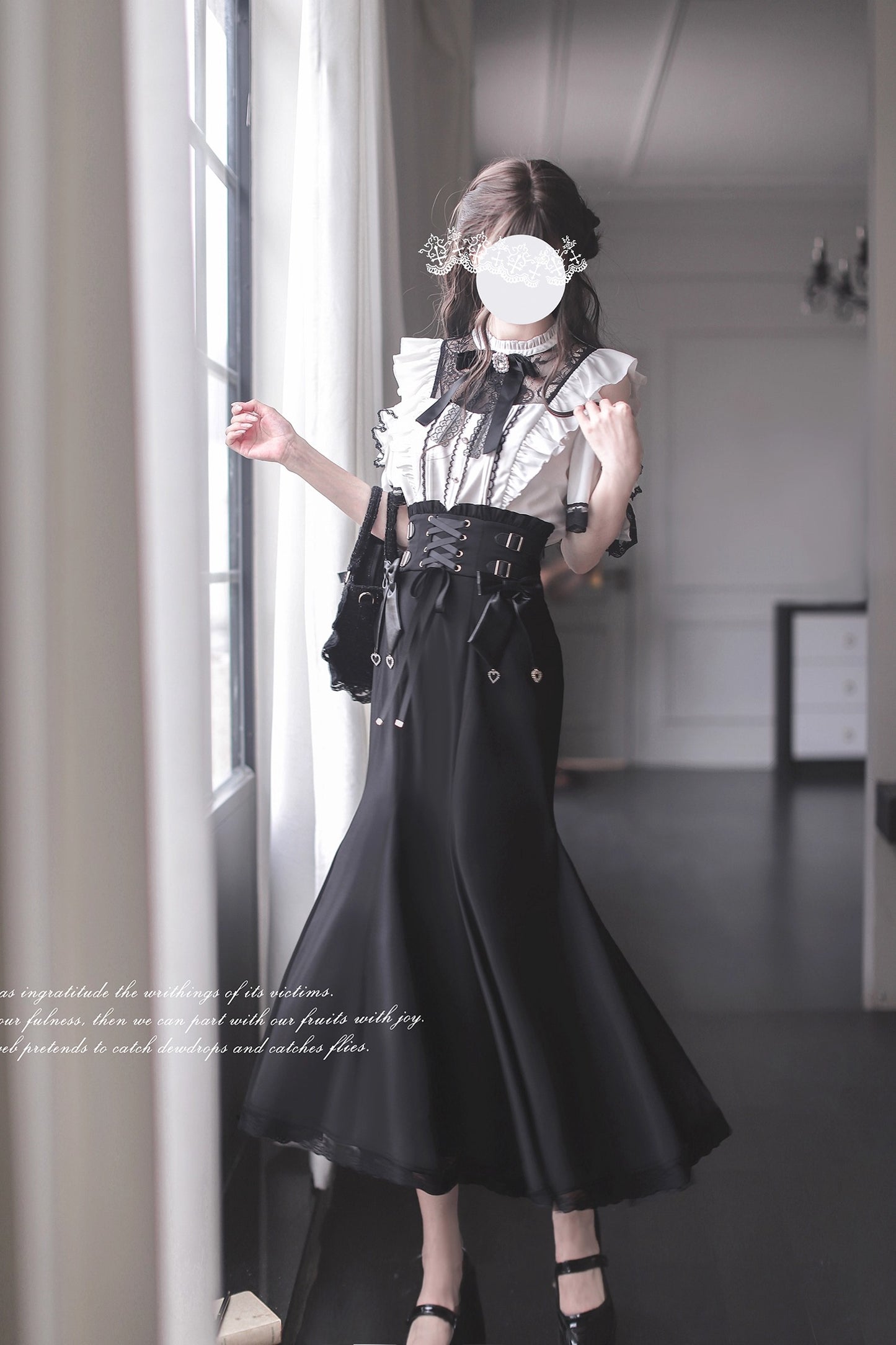 千鶴 トップス・スカート【胡桃木JK】