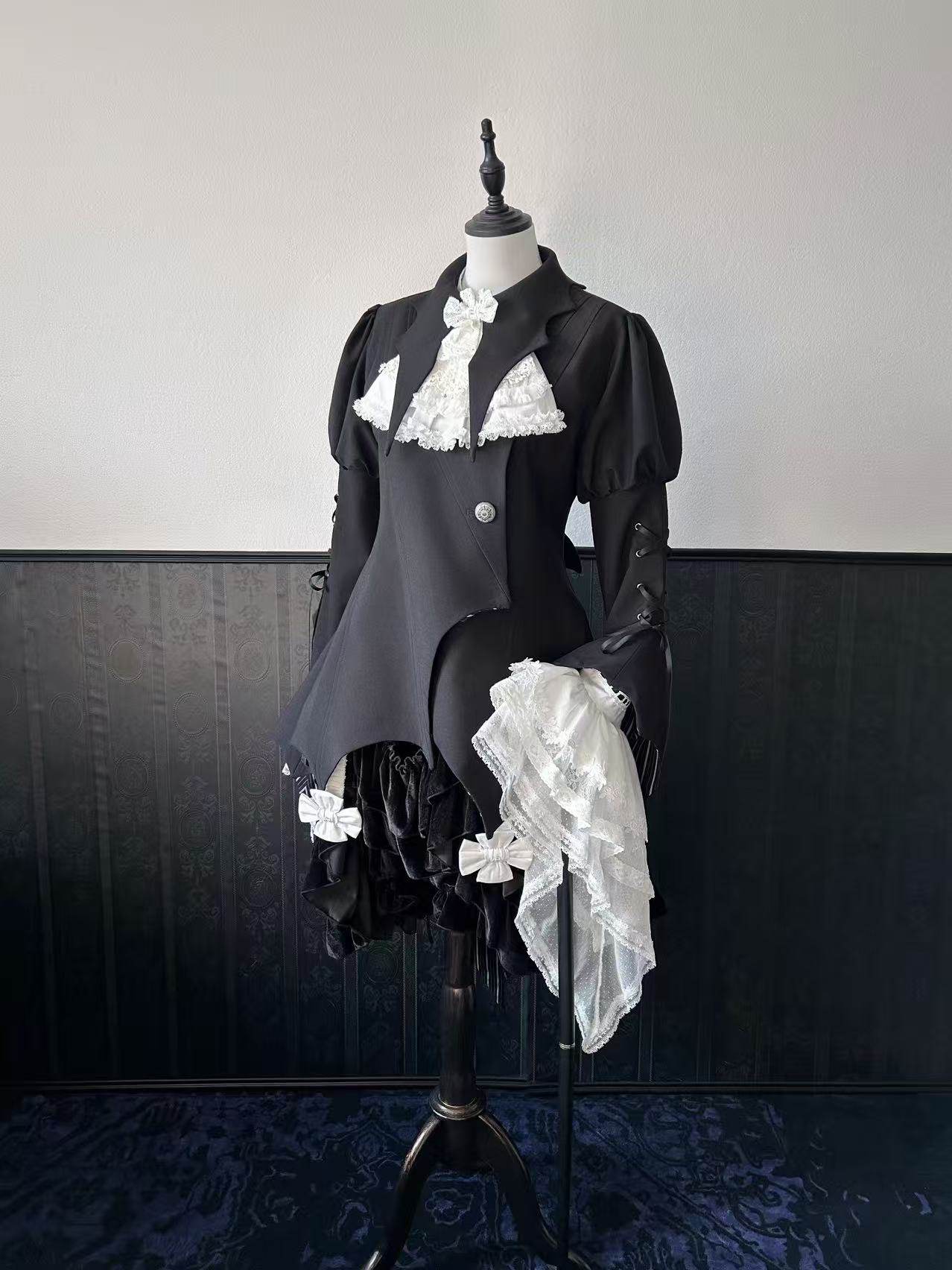 【受注予約~2/18】Symbiosis Doll ジャケット【黒眼窩診療室】