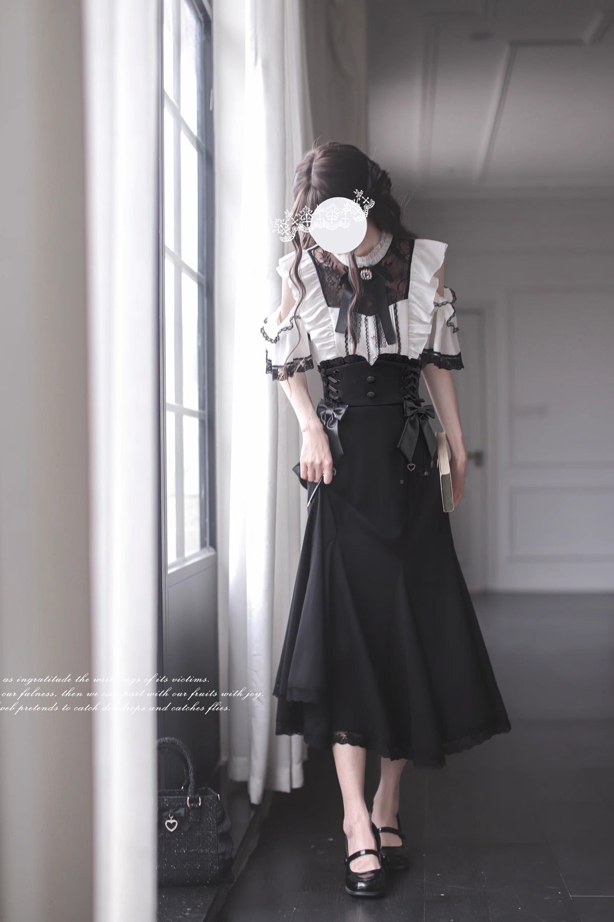 千鶴 トップス・スカート【胡桃木JK】