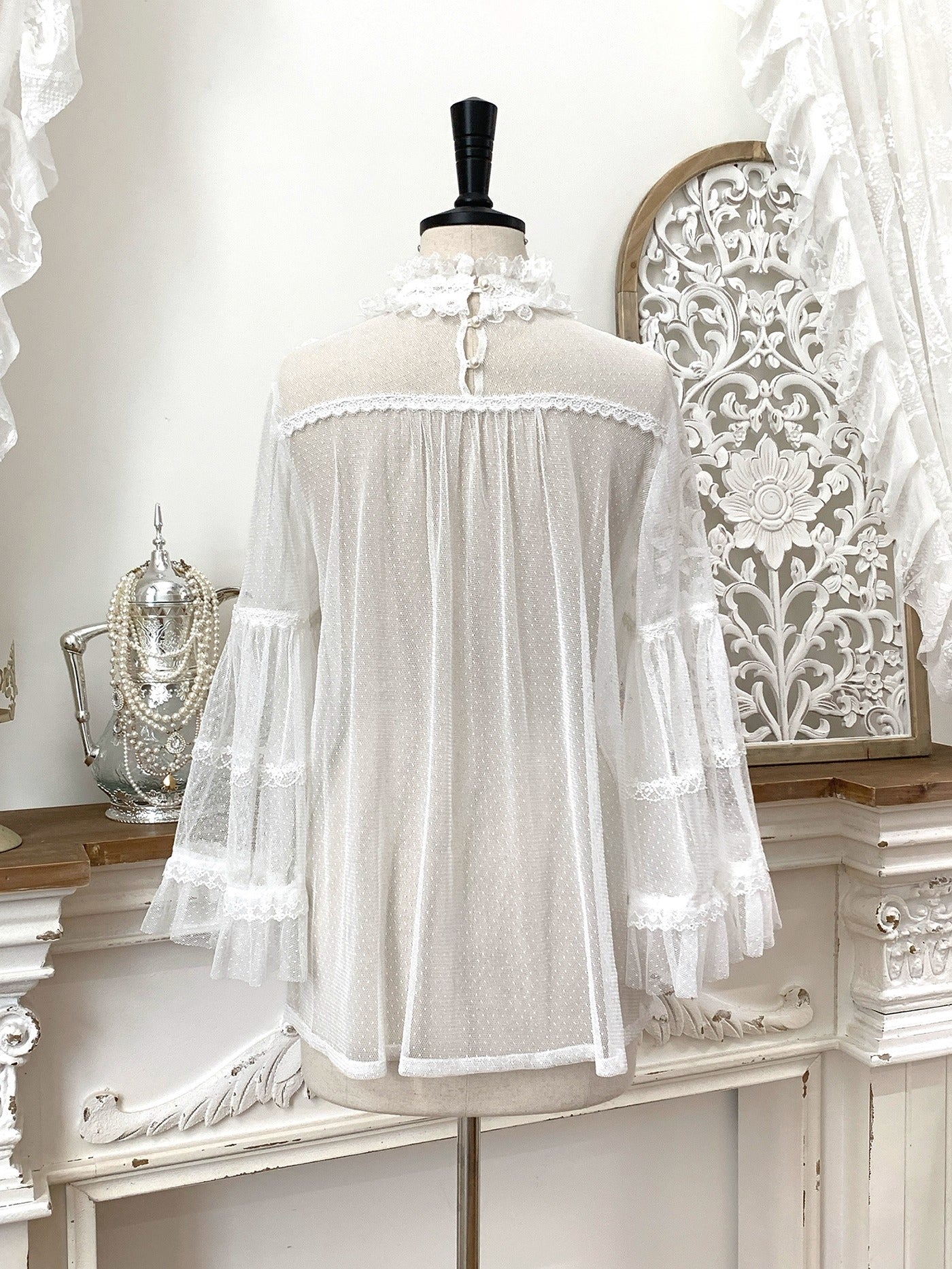 お花刺繍 ドットチュールトップス【Little Dipper】