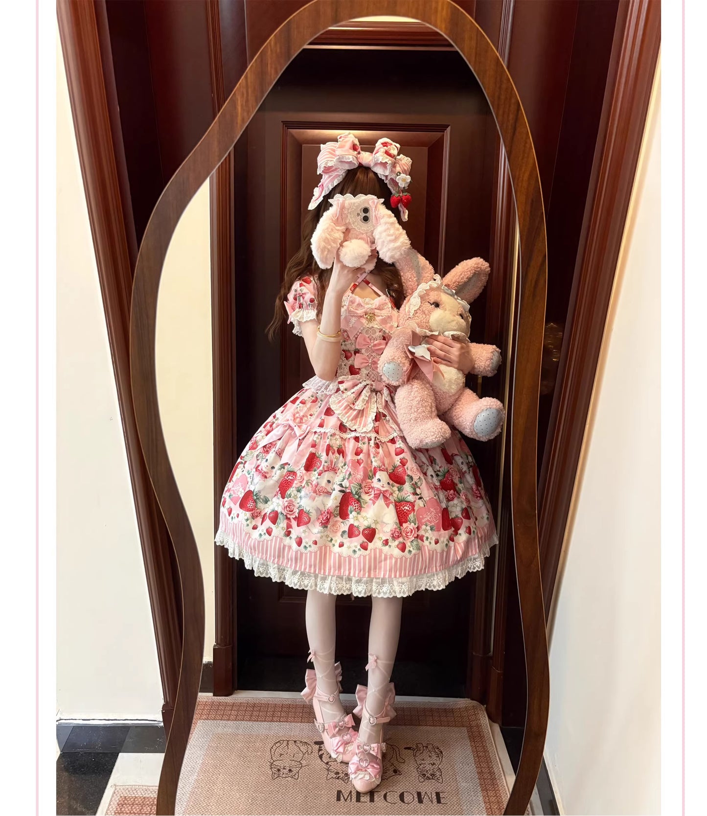 【受注予約~4/29】Strawberry Rabbit ワンピース・ジャンパースカート・トップス【Antique Doll】