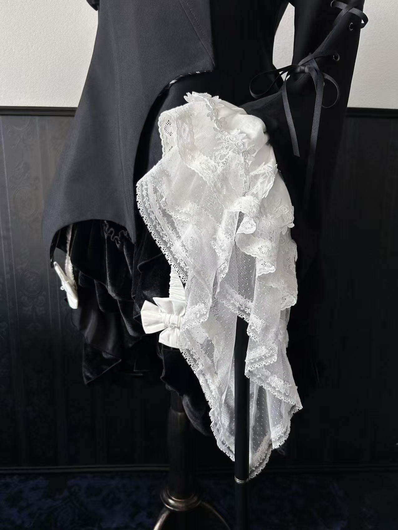 【受注予約~2/18】Symbiosis Doll ジャケット【黒眼窩診療室】