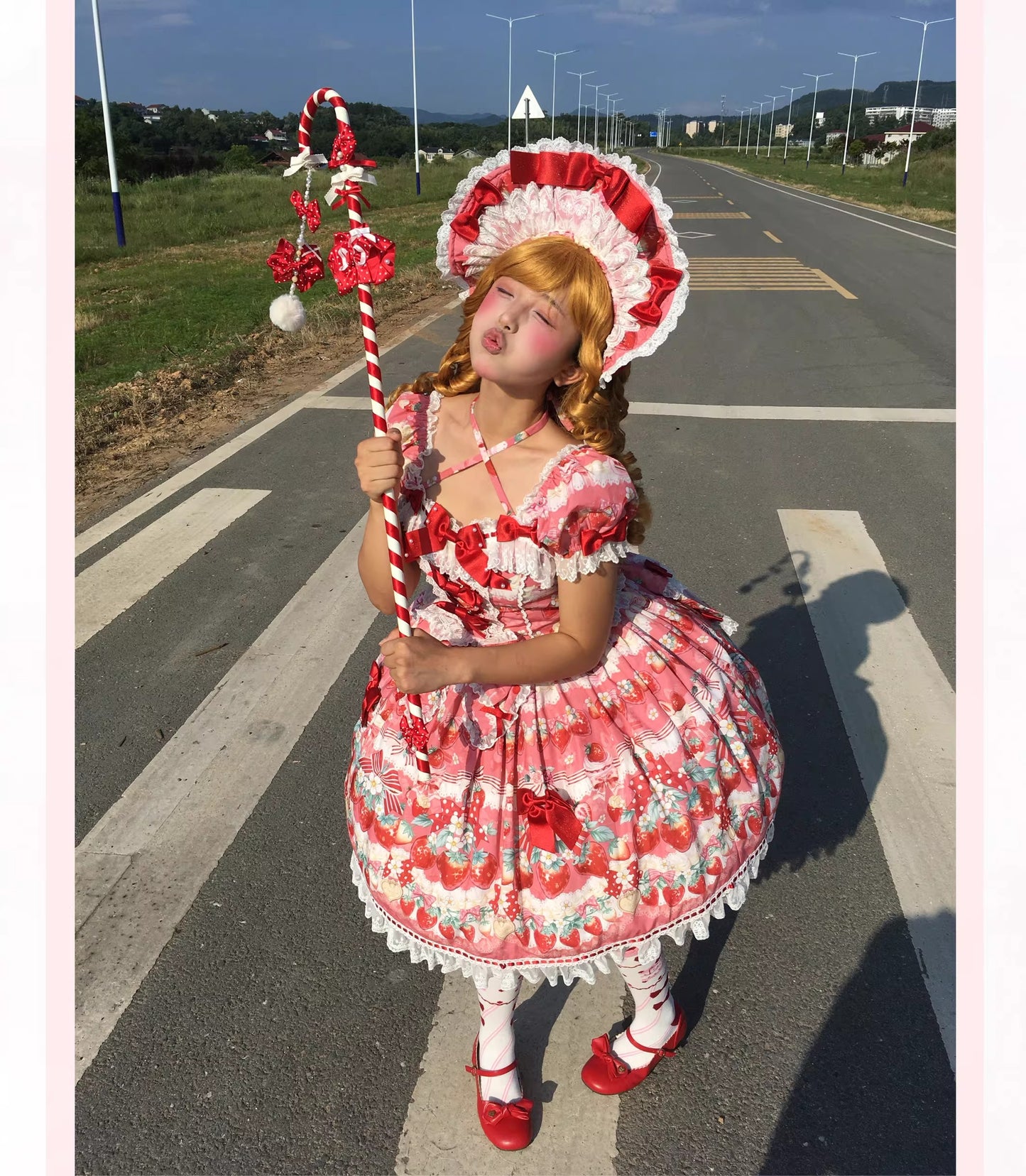 【受注予約~3/30】イチゴと花束 フルセット【Antique Doll】