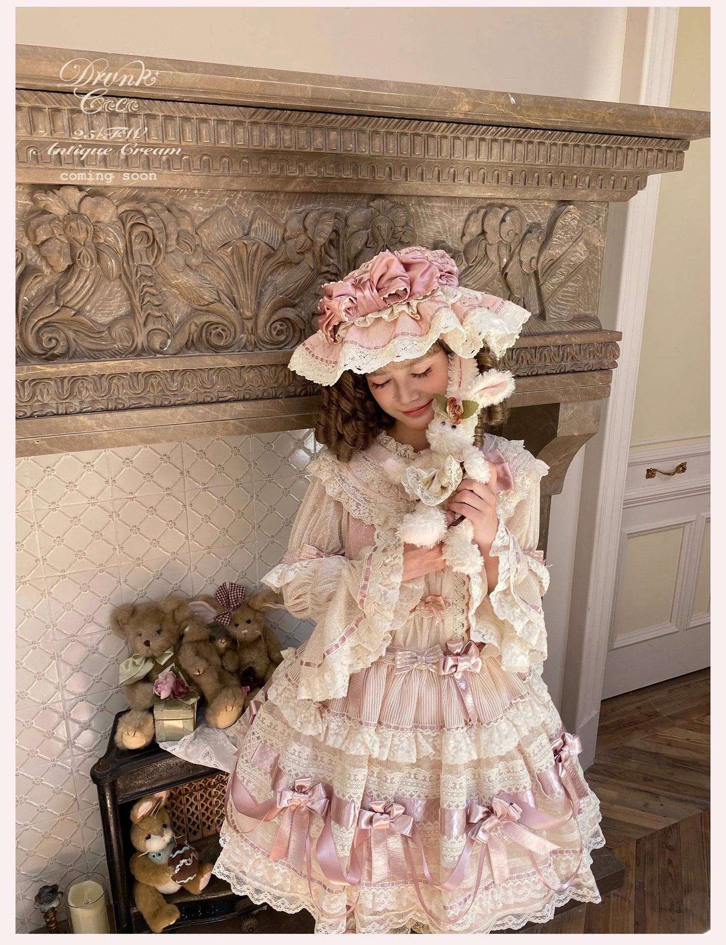 【受注予約~10/9】Antique Cream ワンピース【DrunkCoco】