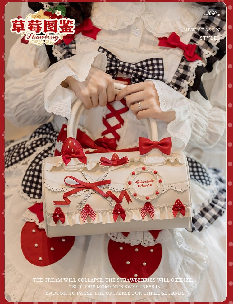 【受注予約~11/18】Strawberry Cake Illustration ハンドバッグ【花与珍珠匣】