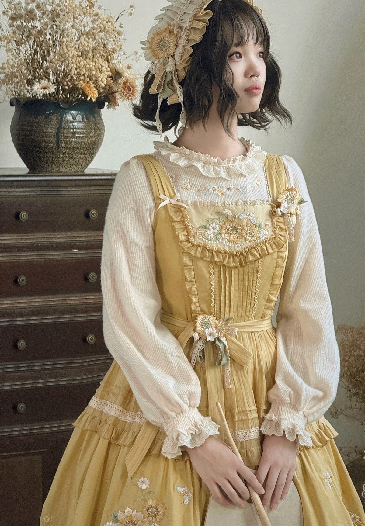 [Pre-orders available until September 23rd] Moonlit Sunflower Knit Top [Moonlight Amber]