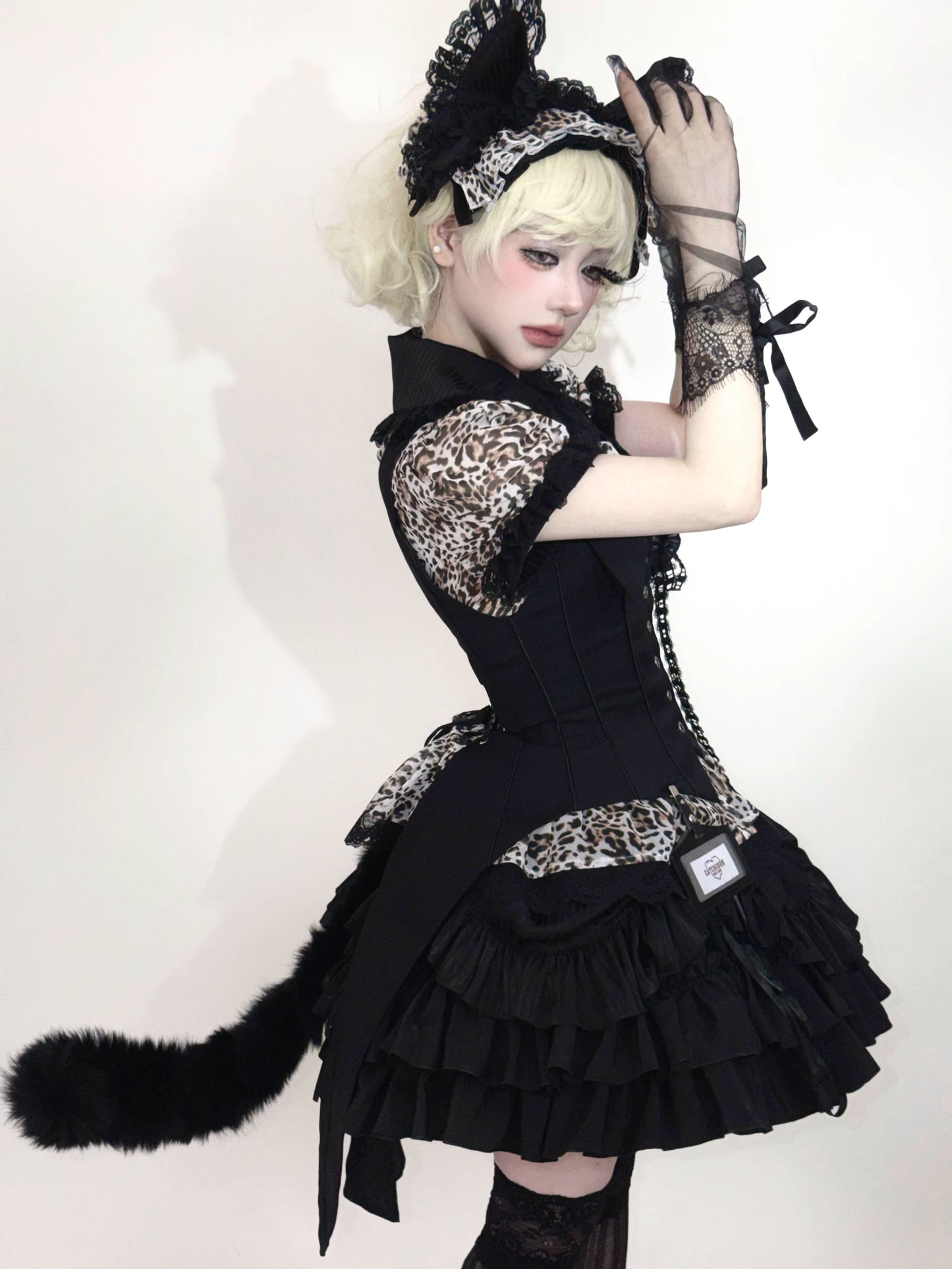 【受注予約~6/8】Bengal Cat ブラウス・ベスト・スカート【CATCOCOON】
