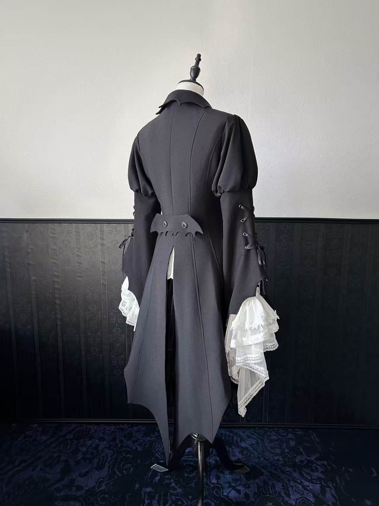 【受注予約~2/18】Symbiosis Doll ジャケット【黒眼窩診療室】