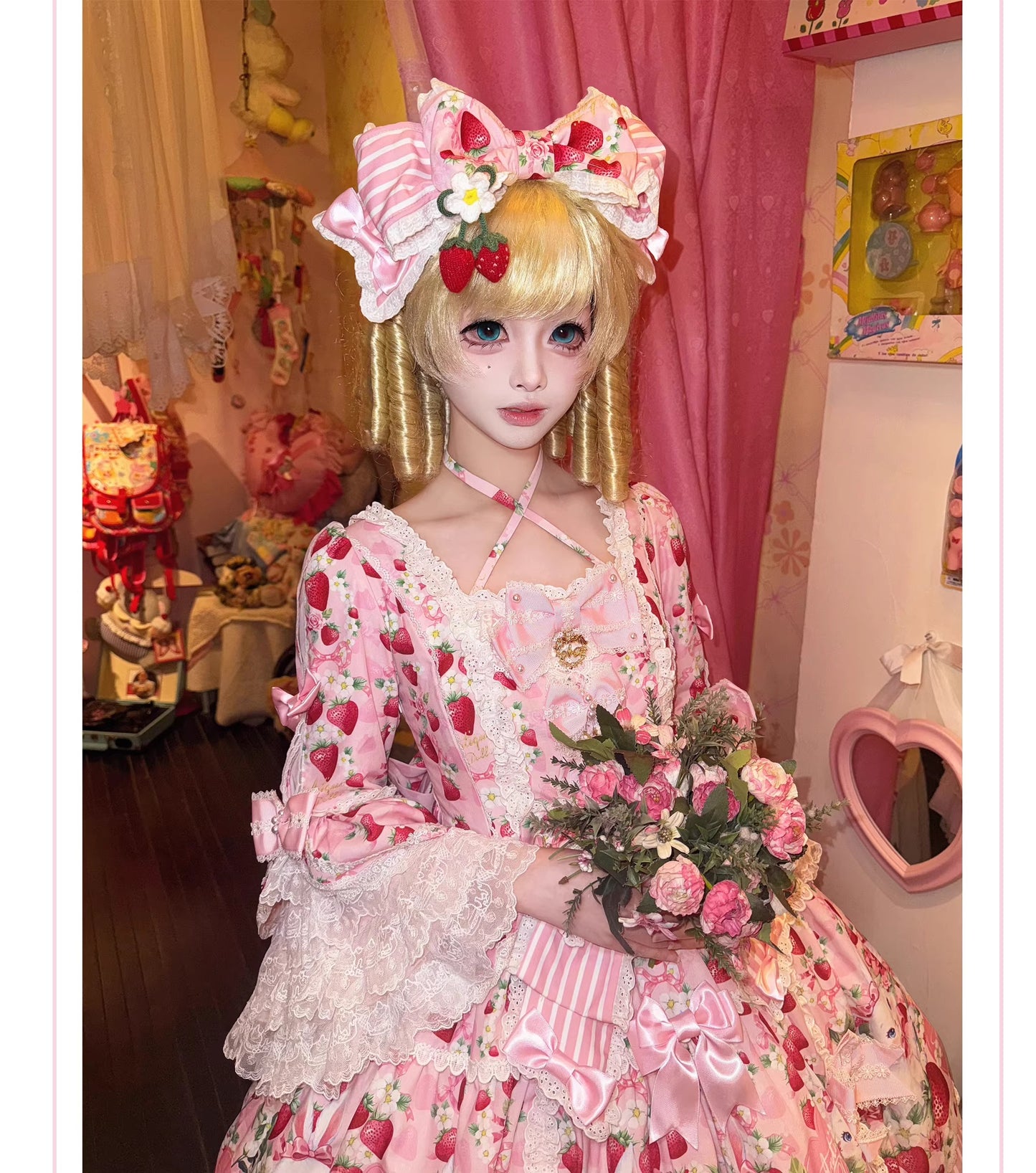 【受注予約~4/29】Strawberry Rabbit 姫袖ワンピース・フルセット【Antique Doll】