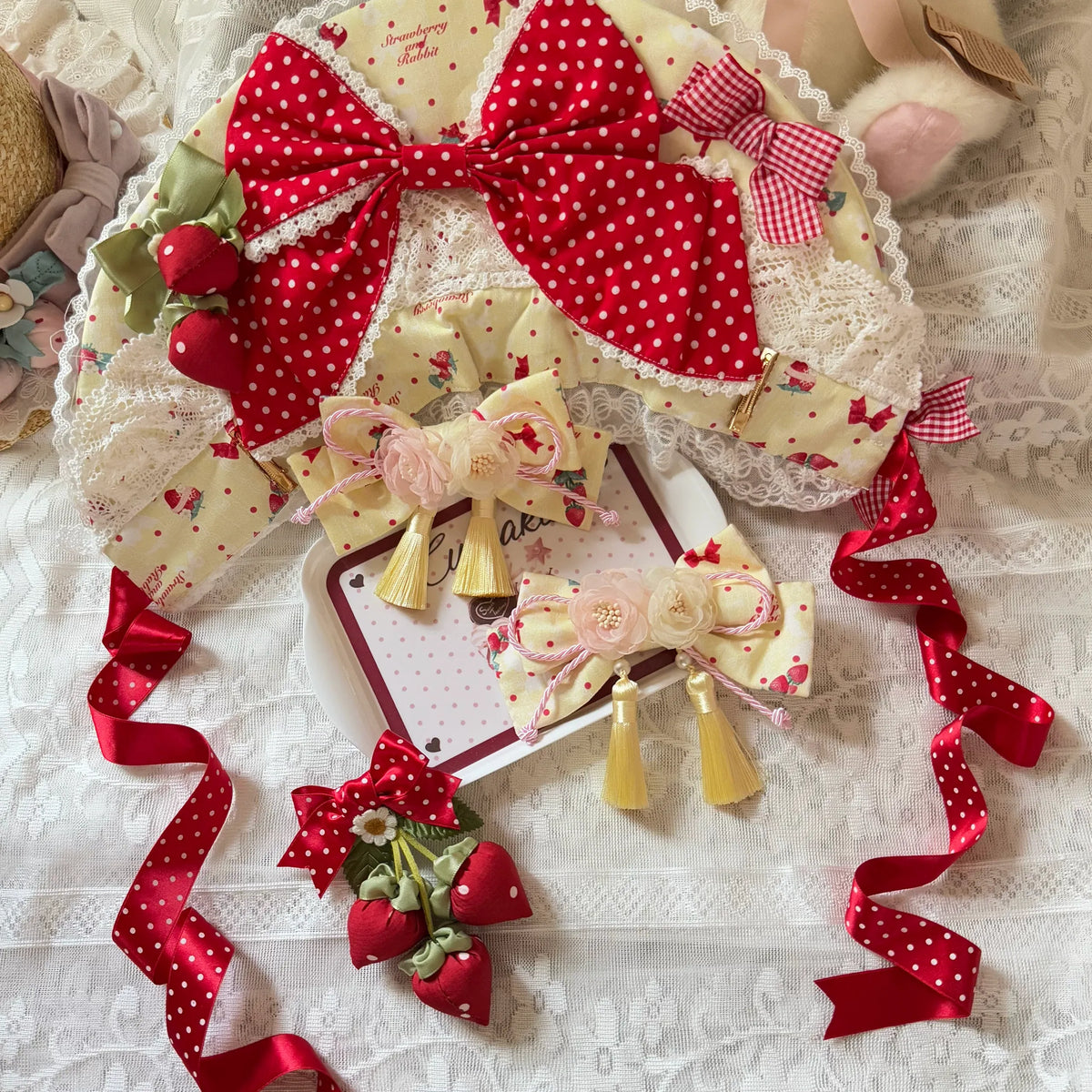 Strawberry Check Bunny アクセサリー【Sweet Whispers of Love】