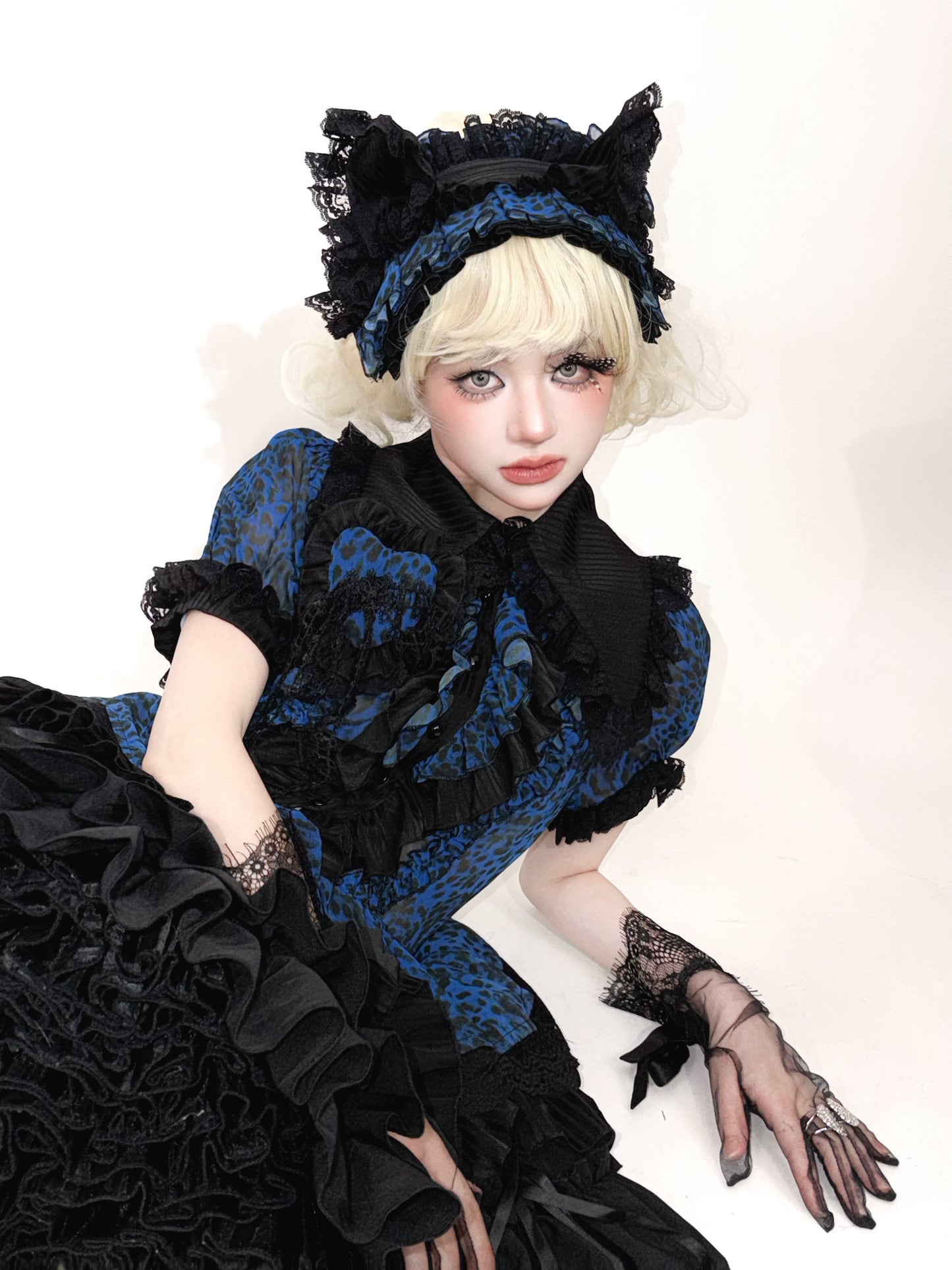 【受注予約~6/8】Bengal Cat ブラウス・ベスト・スカート【CATCOCOON】