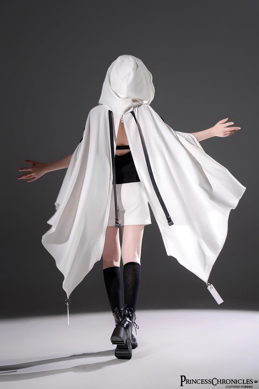 404 マント・トップス・ハーフパンツ【princess Chronicles】