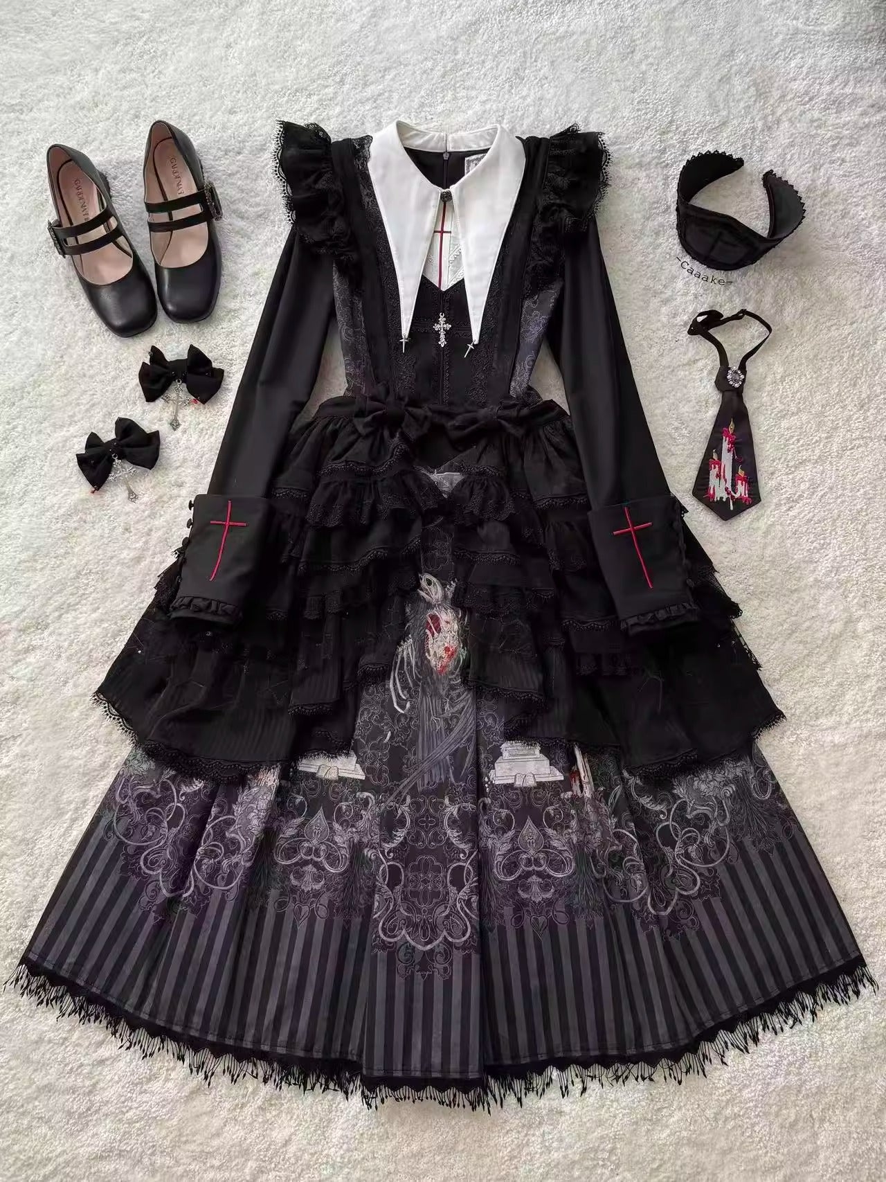 【受注予約~11/24】Lost Raven Sister エプロン【黒眼窩診療室】