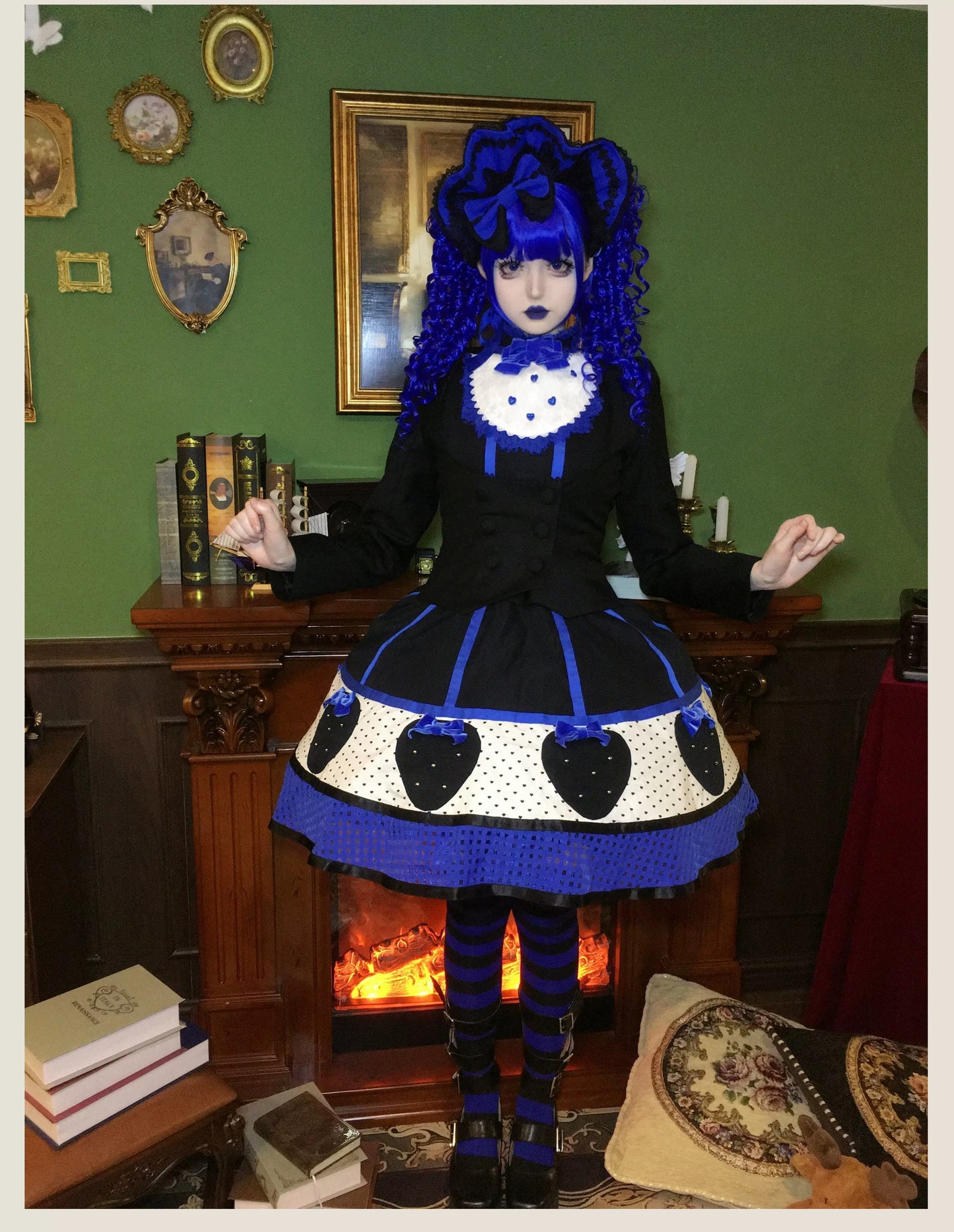 【受注予約~7/5】The Eccentric Strawberry Lady ワンピース【TaTaTa Lolita】