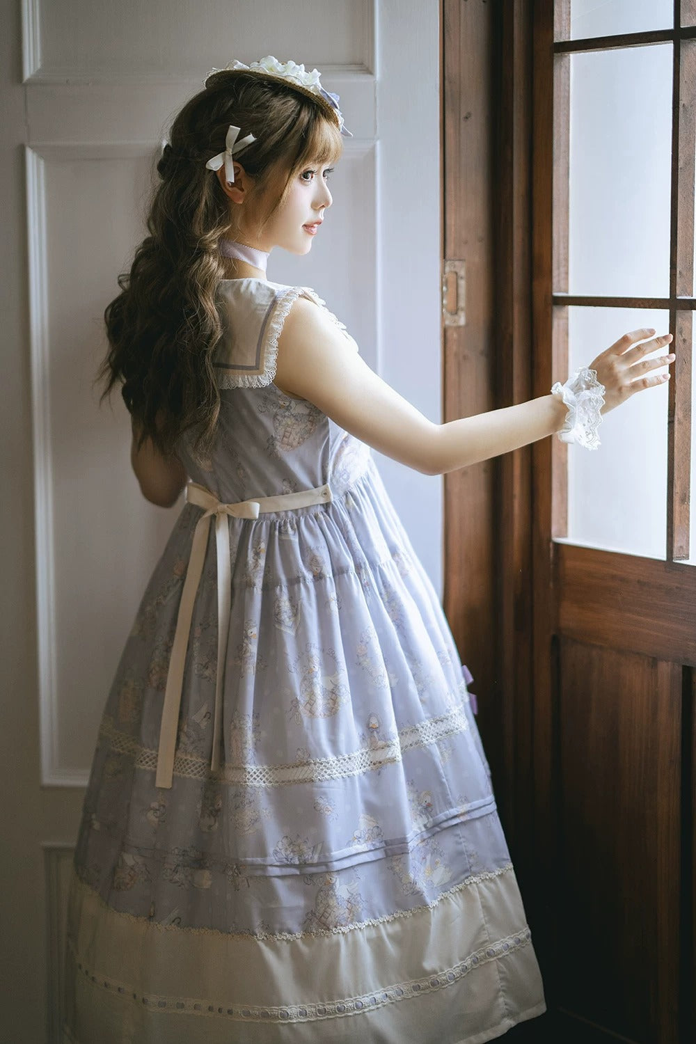 【受注予約~7/23】Little White Goose with Flowers ジャンパースカート【Miss Cube】