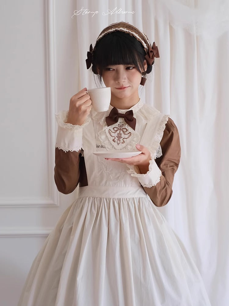 【受注予約~10/6】Witch's Tea Break エプロン【Stamp Albums】