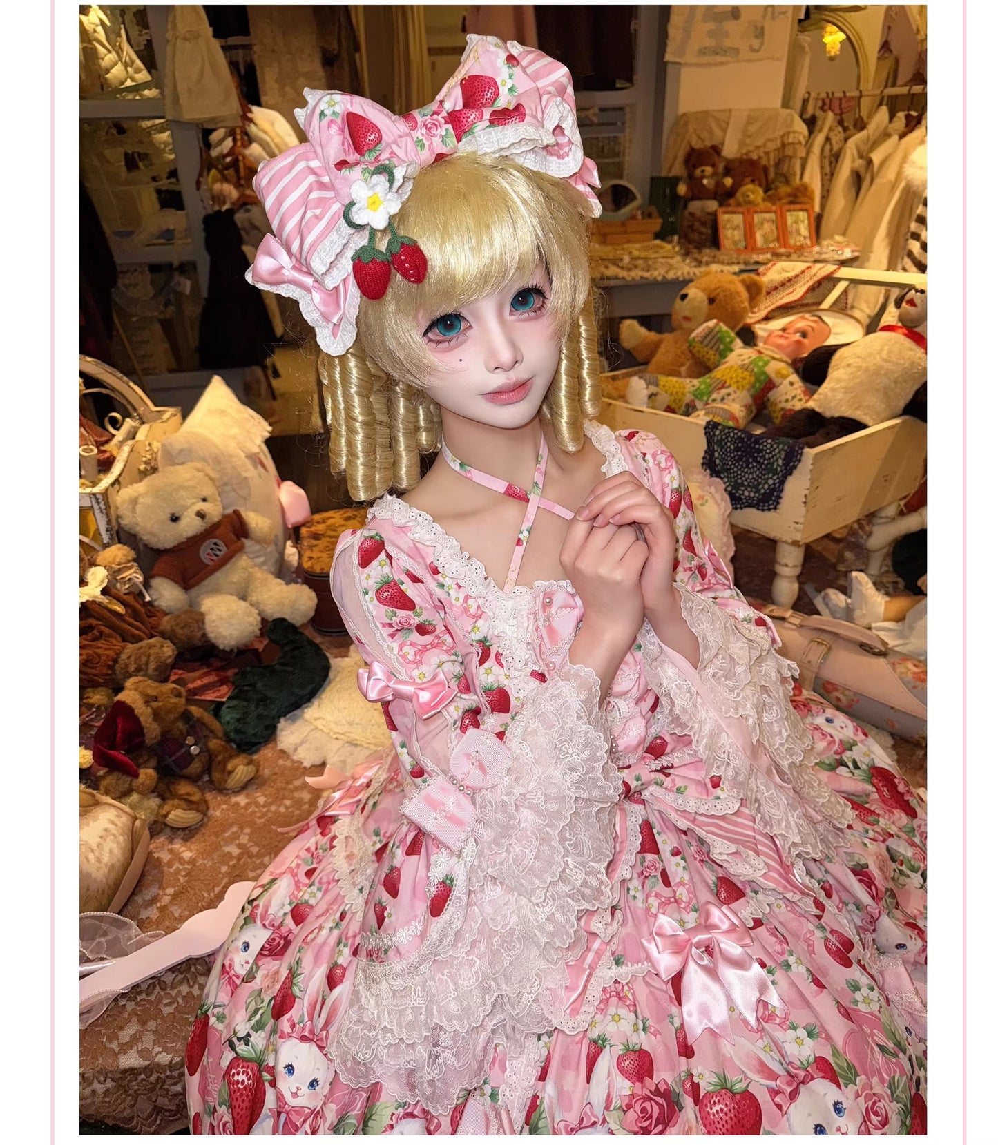 【受注予約~4/29】Strawberry Rabbit 姫袖ワンピース・フルセット【Antique Doll】