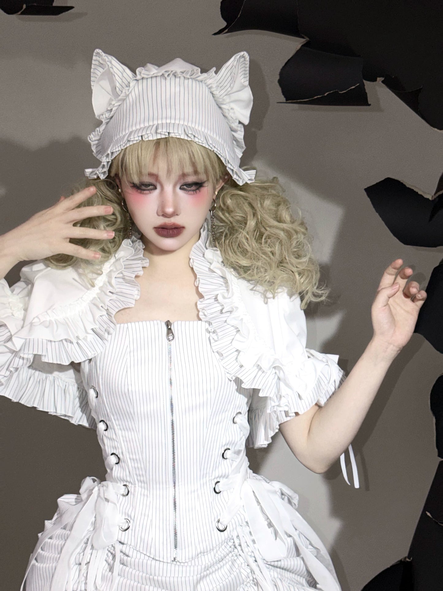 【受注予約~8/6】WEDNESDAY コルセットトップス・ショートボレロ・ショートパンツ【CATCOCOON】