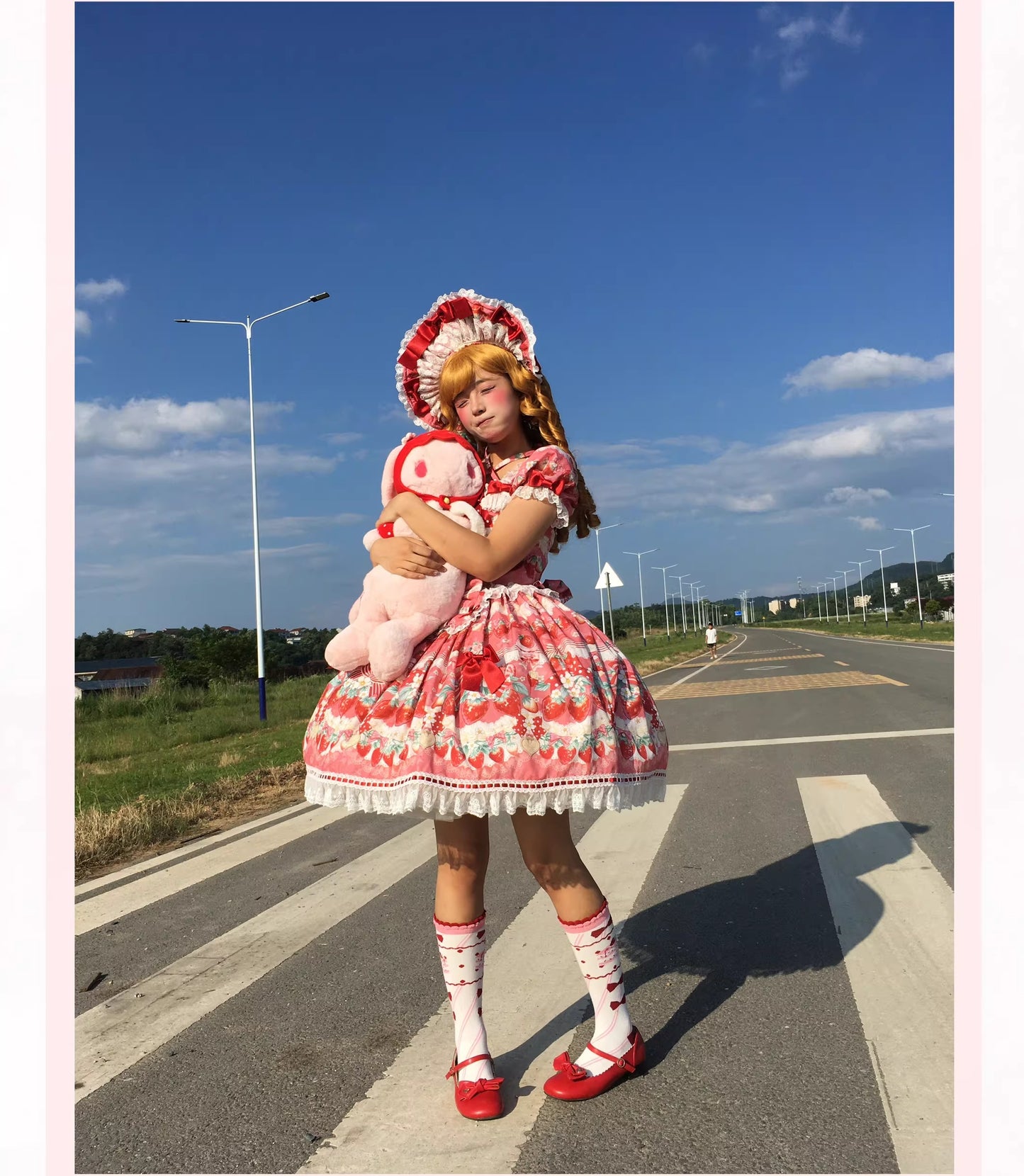 【受注予約~3/30】イチゴと花束 フルセット【Antique Doll】