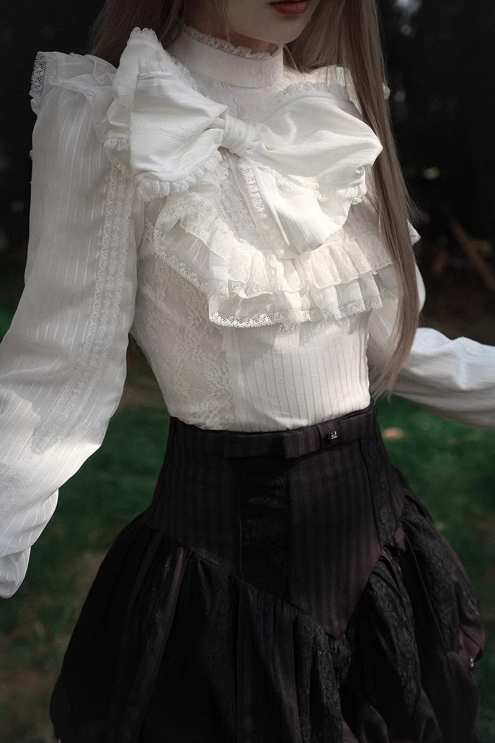 【受注予約~3/23】Embroidered Star トップス・スカート【魔女販售】