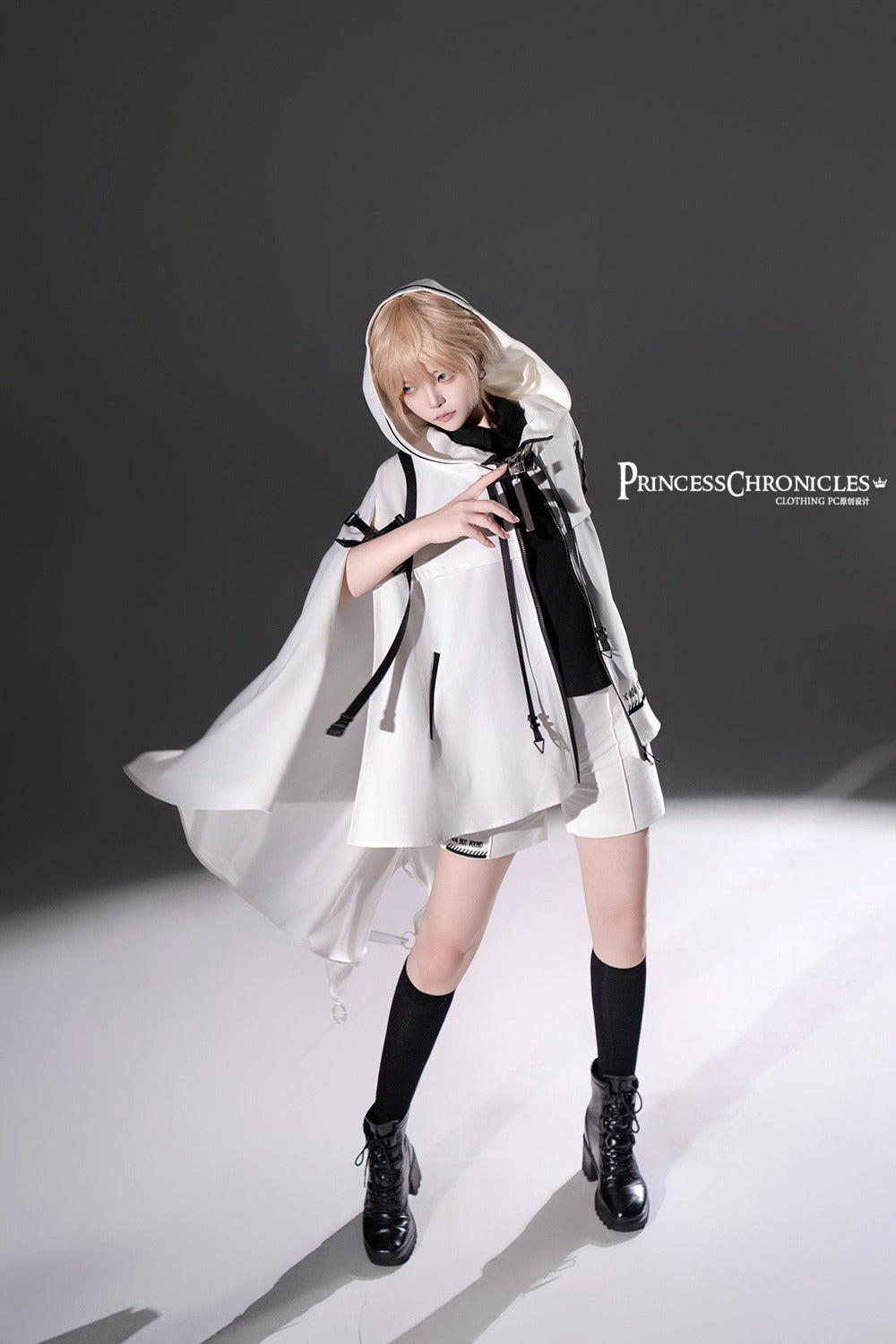 404 マント・トップス・ハーフパンツ【princess Chronicles】