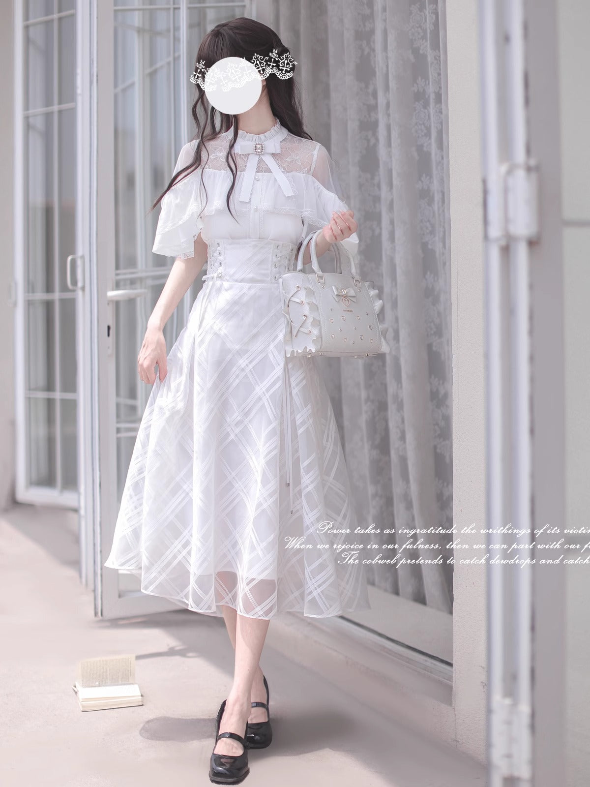 Whispers Forest トップス・スカート(ホワイト)【胡桃木JK】