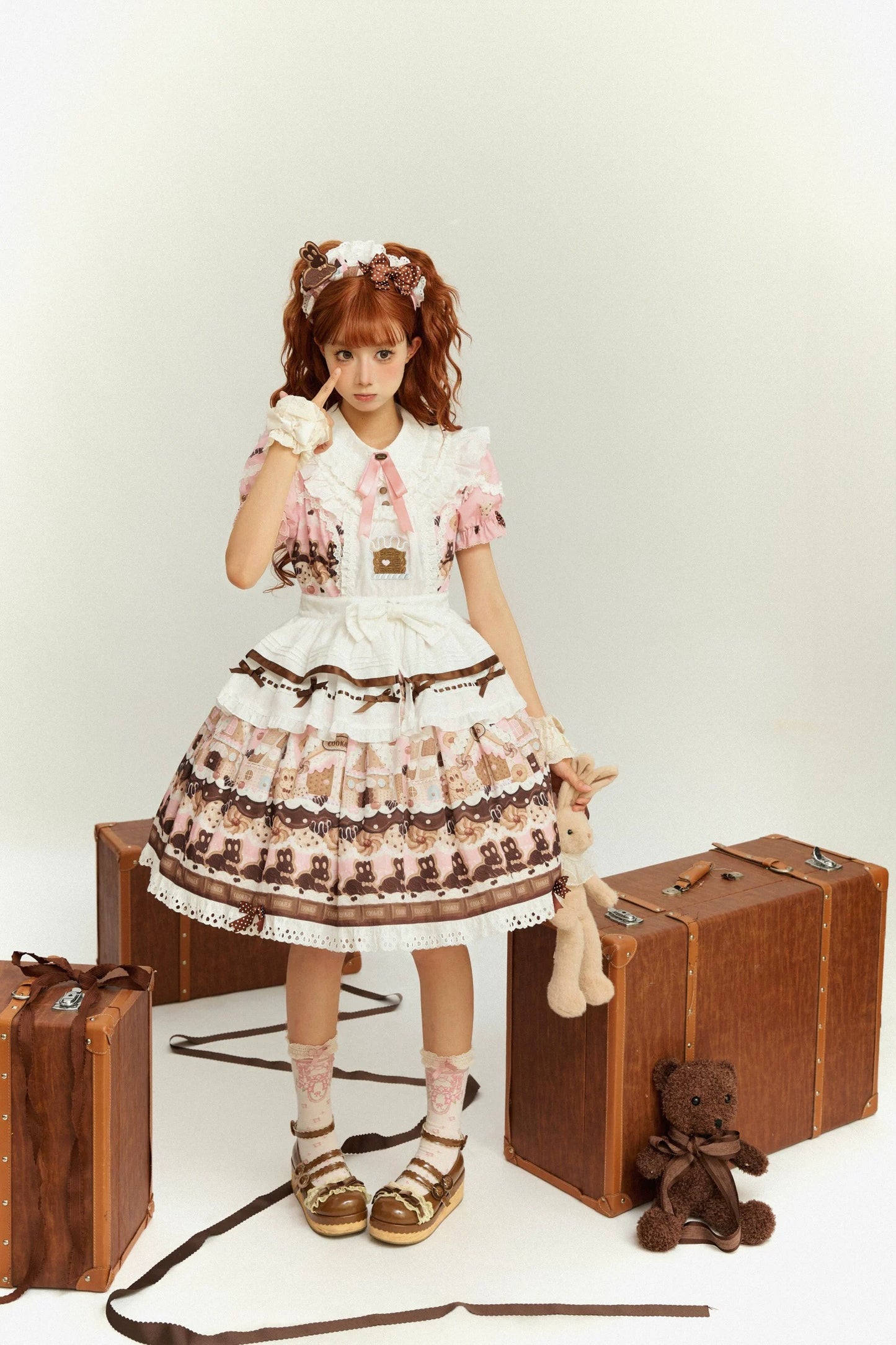 【受注予約~5/18】Bunny Gingerbread House エプロン付きワンピース【babyblue】
