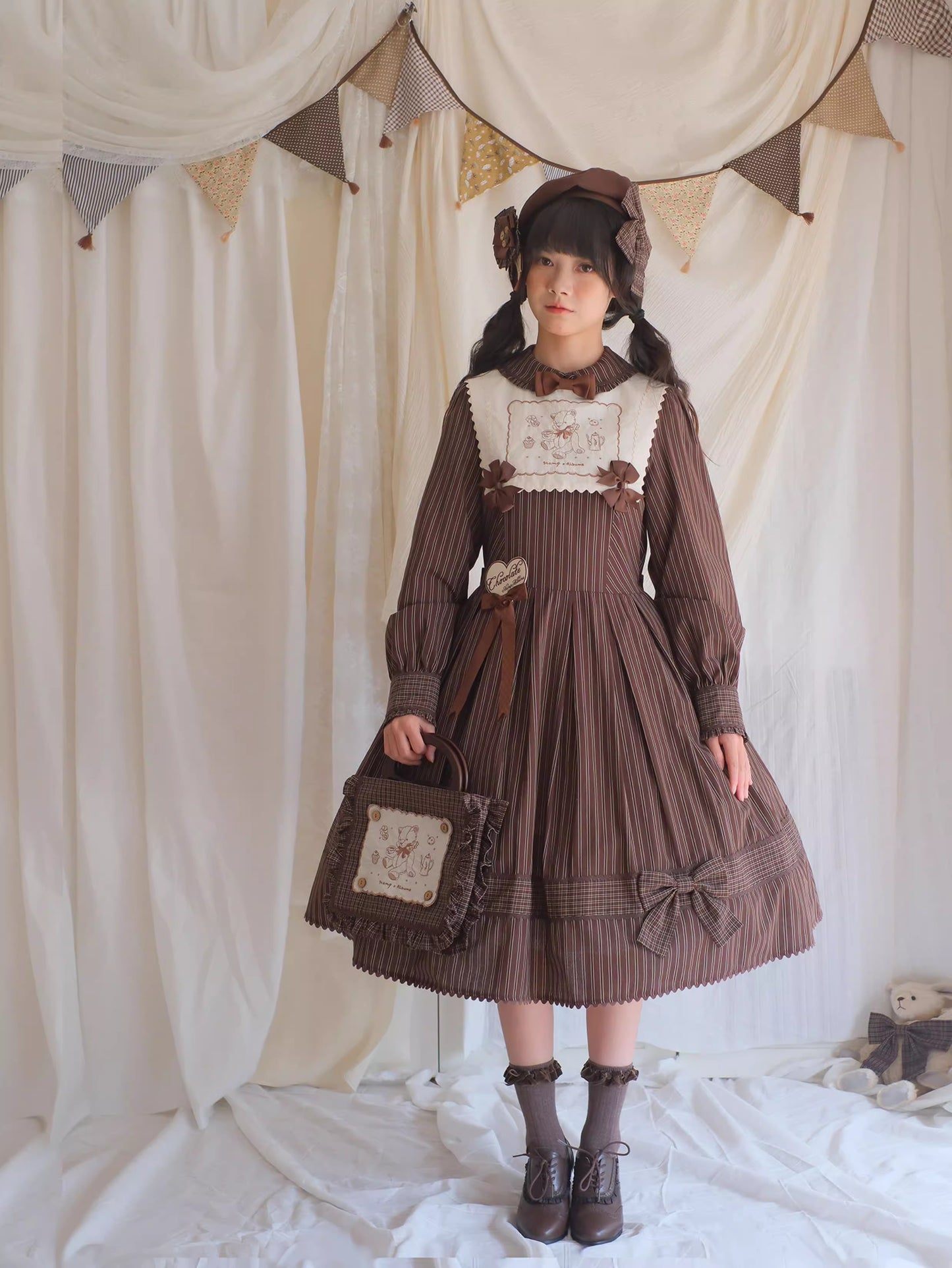 【受注予約~11/10】Bear Cake ワンピース・ブラウス【Stamp Albums】