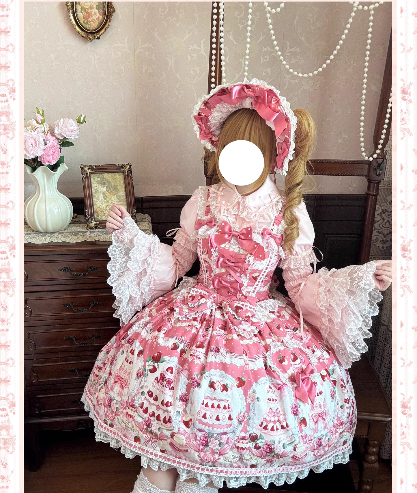 【受注予約~10/15】Strawberry Cake Bouquet 2.0 ブラウス【AntiqueDoll】