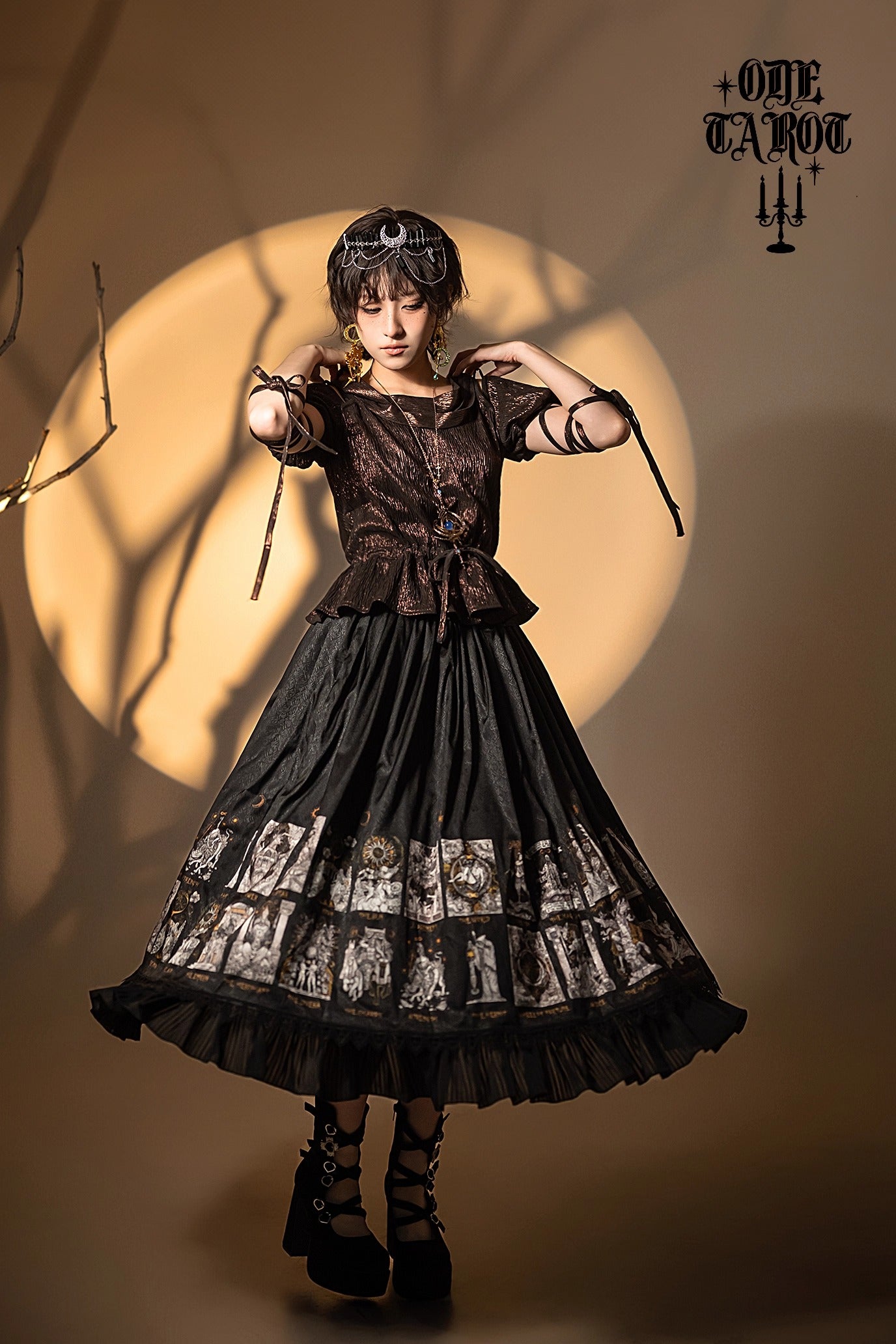 【受注予約~11/5】ONE TAROT トップス【Lilith House】