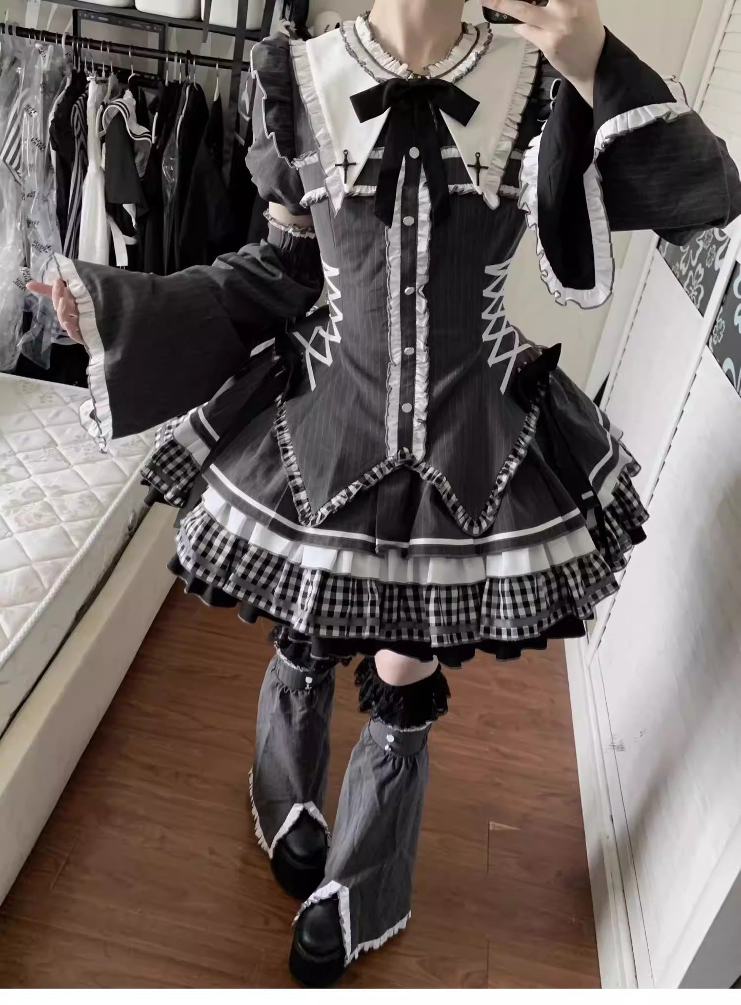 【受注予約~2/23】Berlin Testament ワンピース・付け袖【小欣】