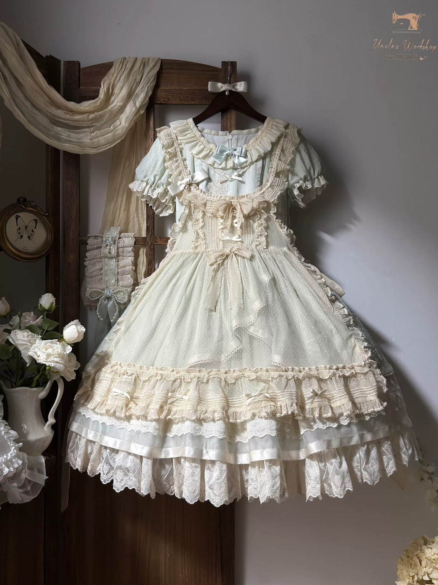 【受注予約~5/26】ドッドチュールフリルエプロン【Uncle's Workshop】