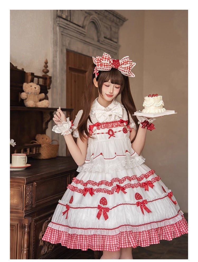 Amavel strawberry basketエプロンジャンスカ ♥Coming soon Item♥Part1 ＊Strawberry Basket エプロンジャンパー