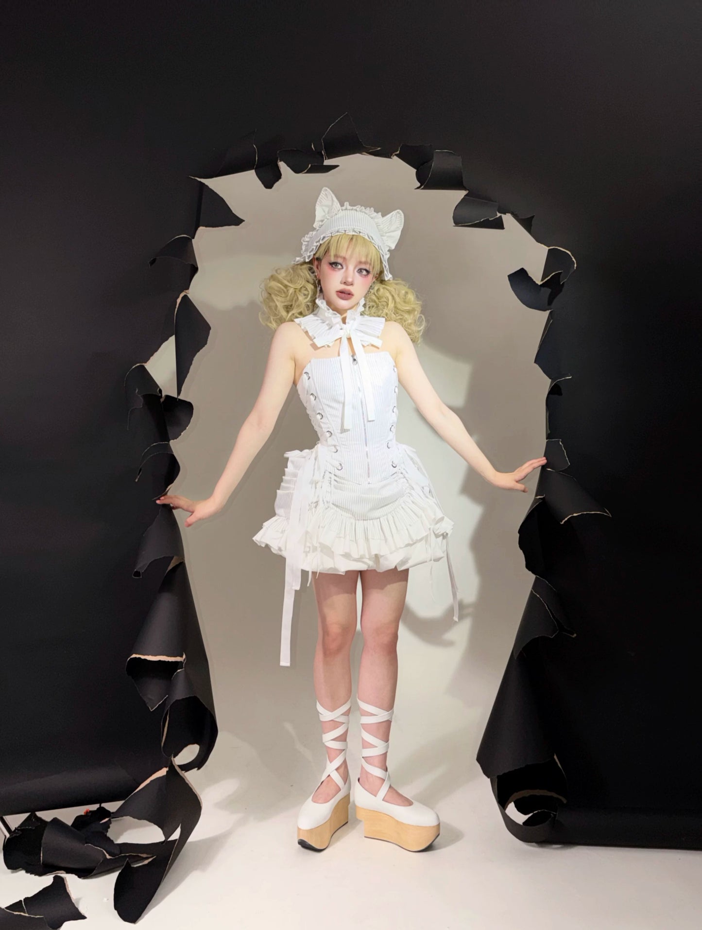 【受注予約~8/6】WEDNESDAY コルセットトップス・ショートボレロ・ショートパンツ【CATCOCOON】