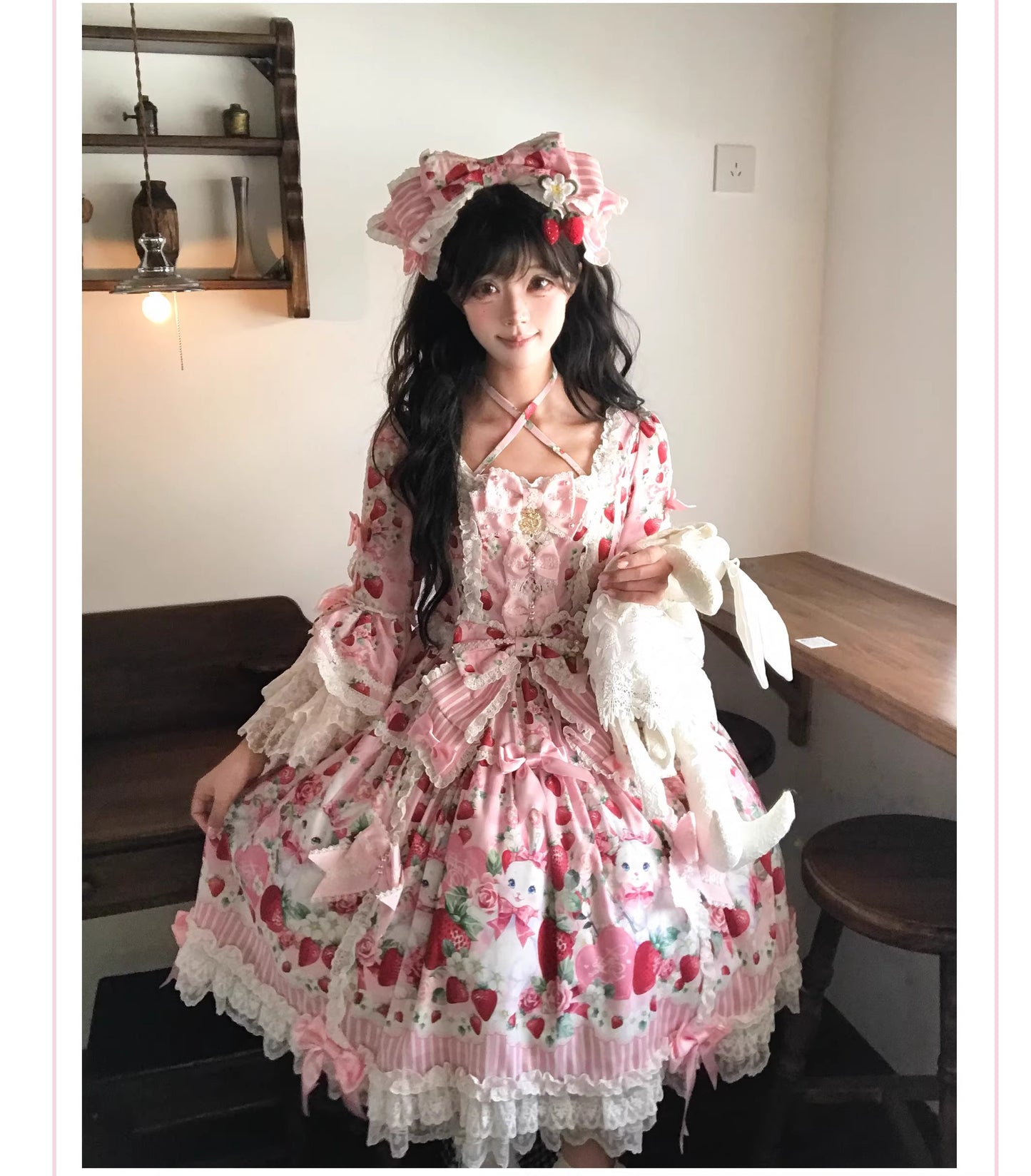 【受注予約~4/29】Strawberry Rabbit 姫袖ワンピース・フルセット【Antique Doll】