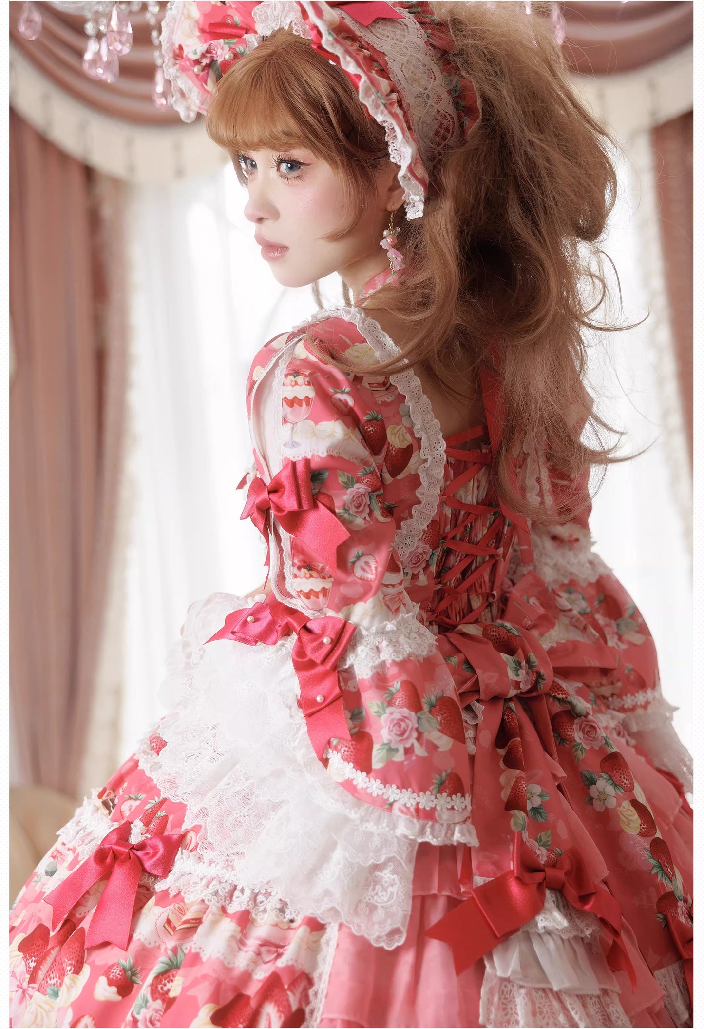 【受注予約~2/26】Strawberry Birthday Cake アクセサリー【Antique Doll】