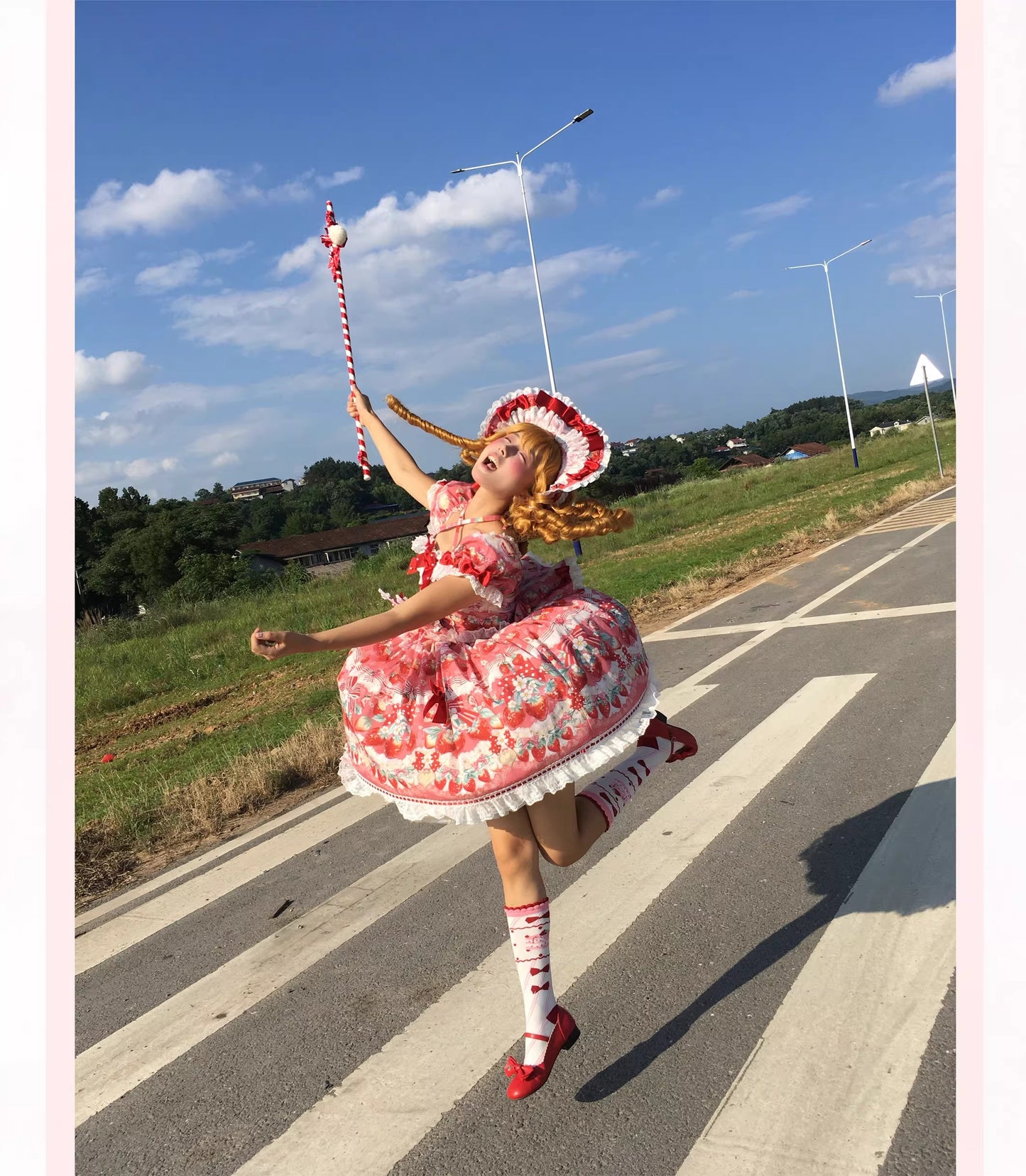 【受注予約~3/30】イチゴと花束 フルセット【Antique Doll】