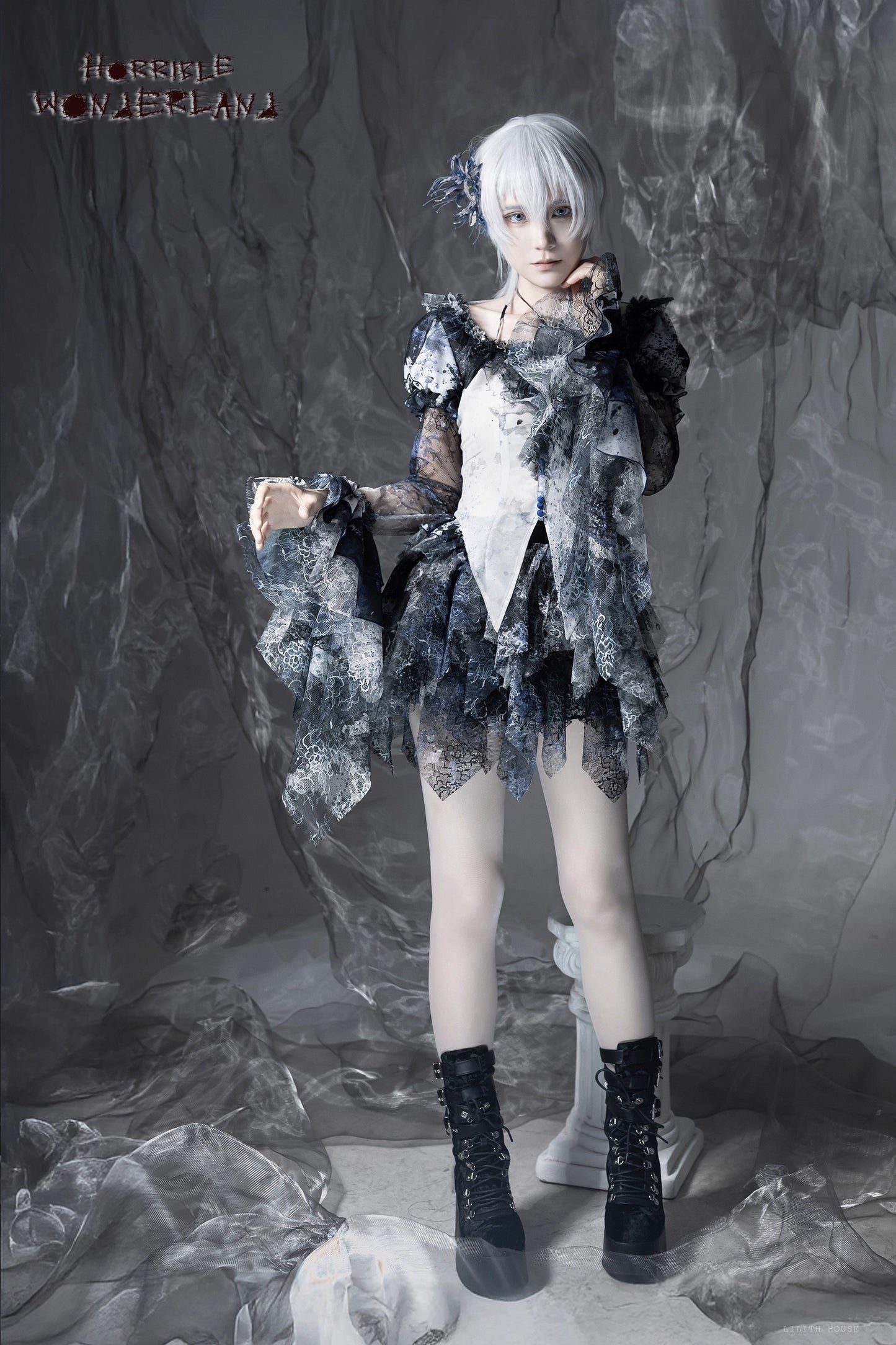 【受注予約~12/10】Horrible Wonderland ブラウス(プリントver.)【Lilith House】