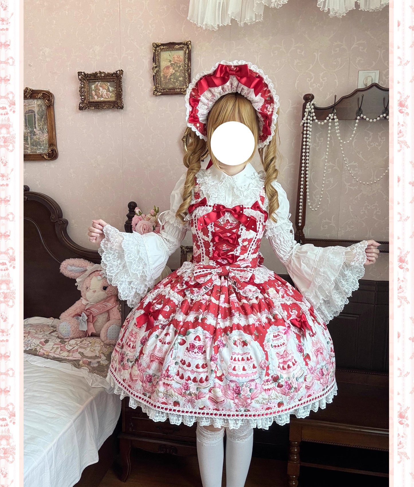 【受注予約~10/15】Strawberry Cake Bouquet 2.0 ブラウス【AntiqueDoll】