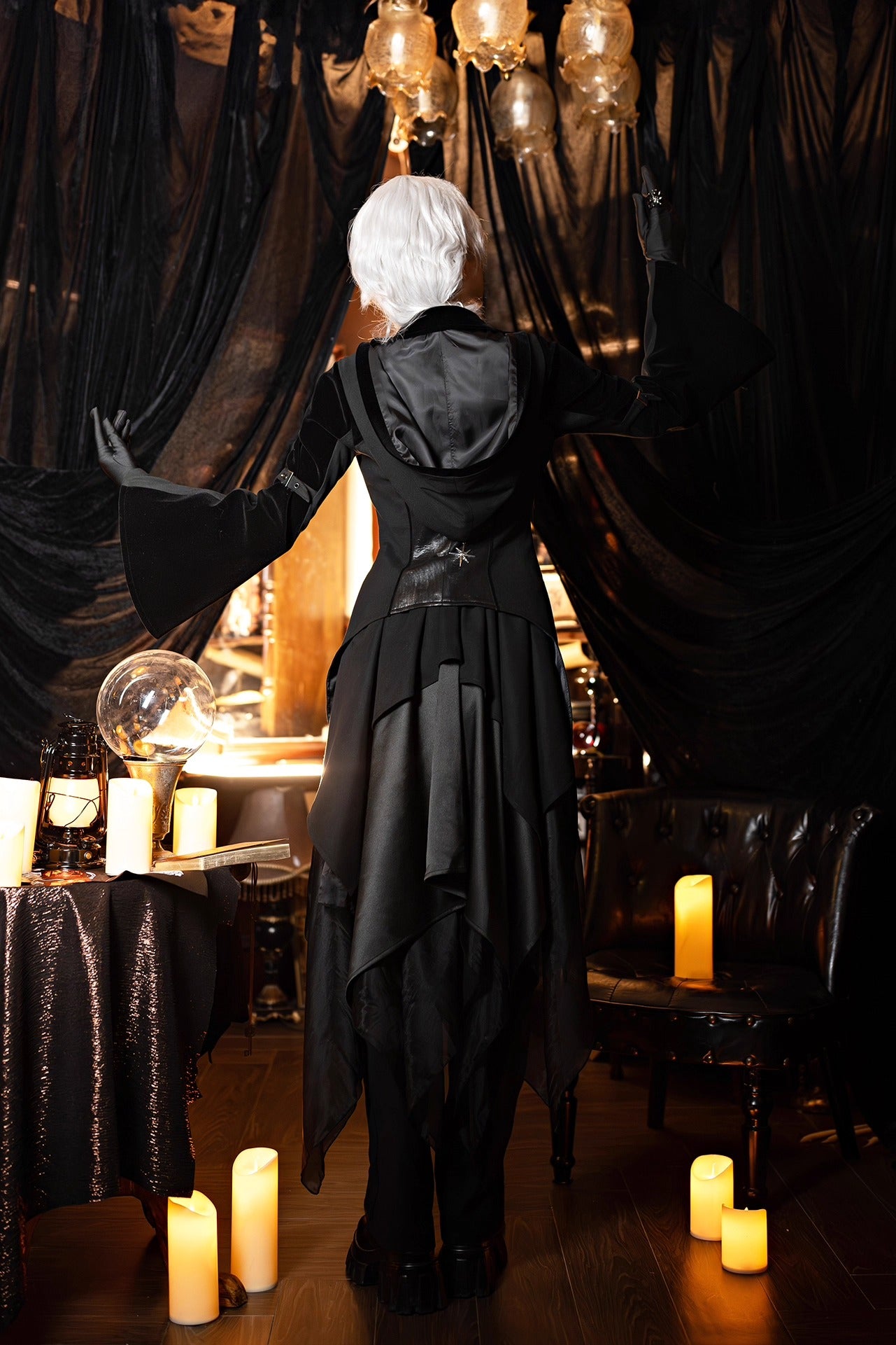 [Vorbestellungen bis 5. November möglich] ONE TAROT Jacket [Lilith House]