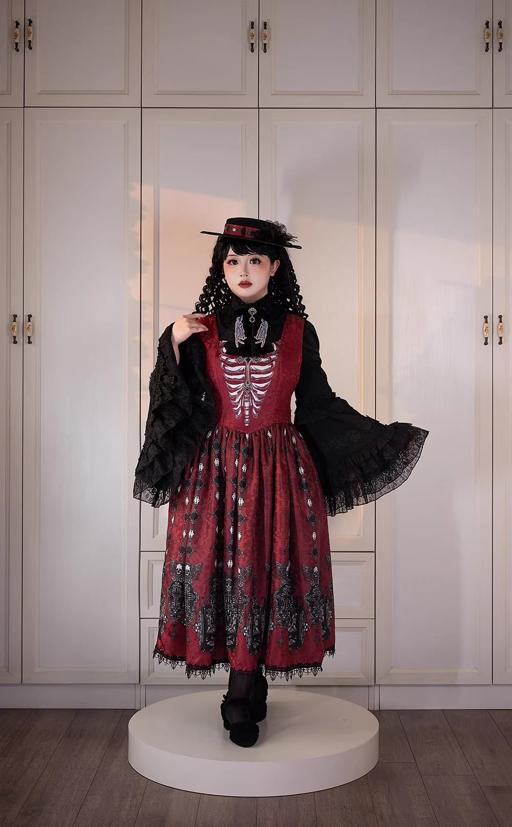 【受注予約~2/24】Returning on a Moonlit Night ジャンパースカート【Miss Point】