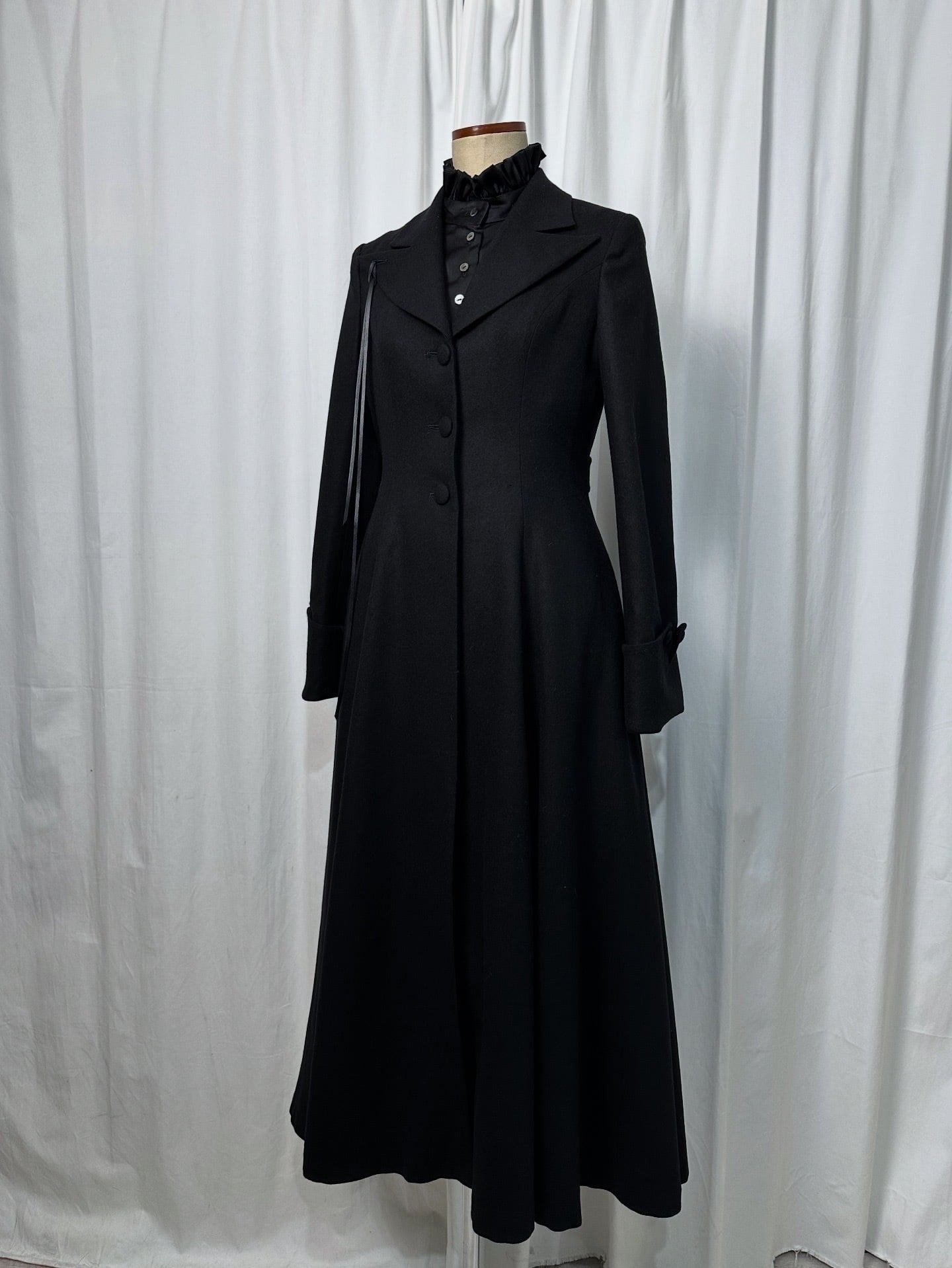 クラディオンチェスターコート【Atelier BOZ】