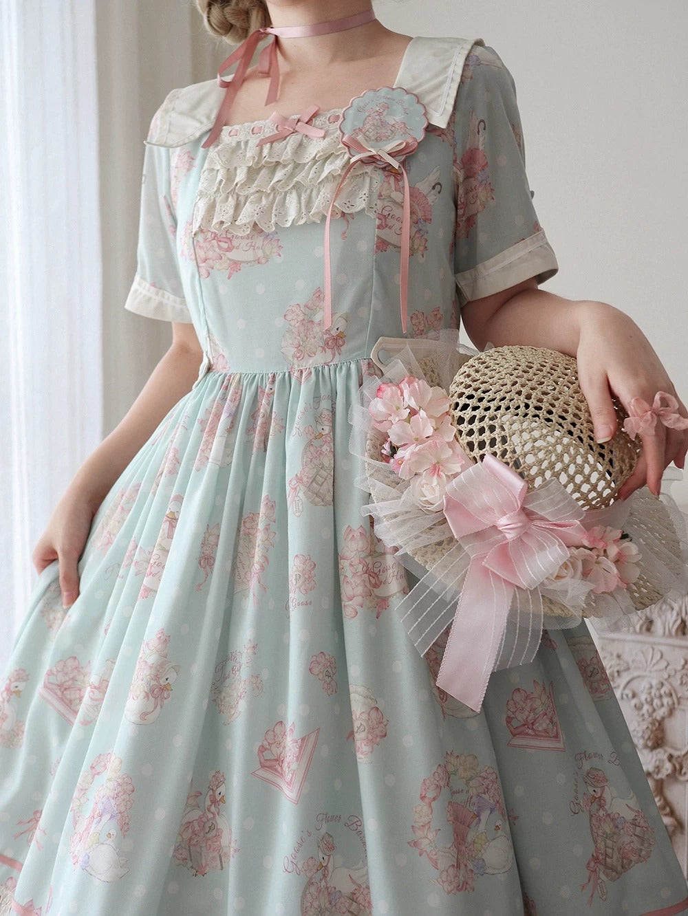 【受注予約~7/23】Little White Goose with Flowers ワンピース(タイプ1)【Miss Cube】