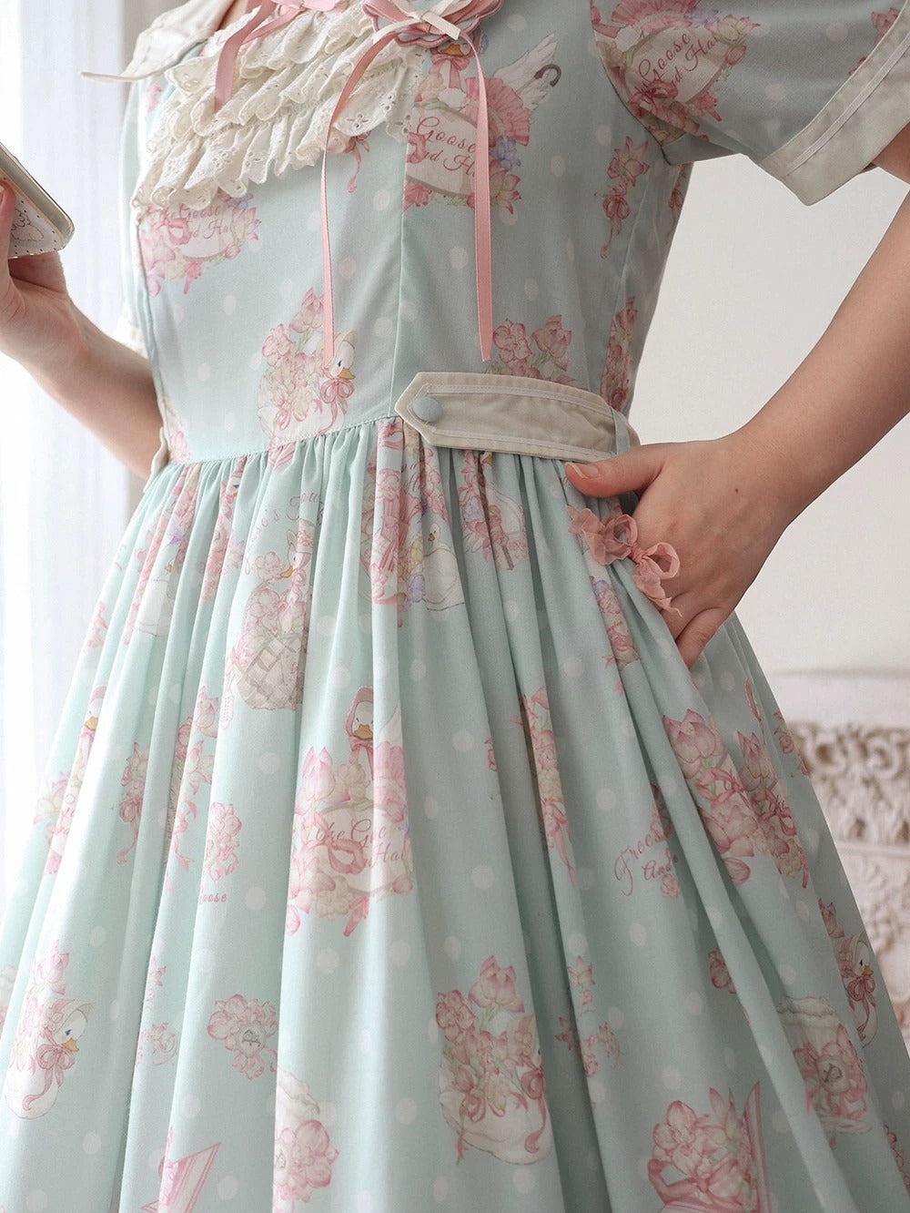 【受注予約~7/23】Little White Goose with Flowers ワンピース(タイプ1)【Miss Cube】