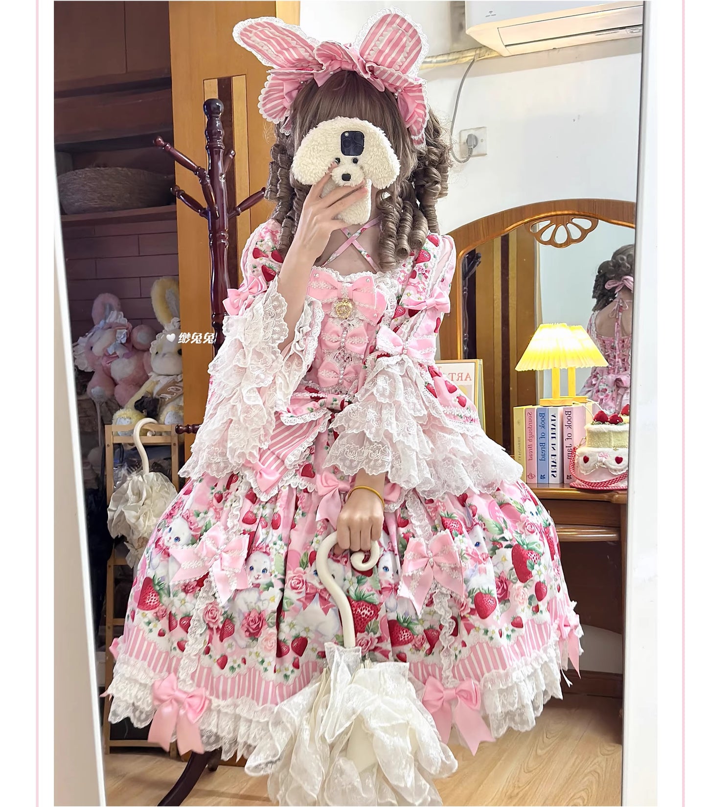 【受注予約~4/29】Strawberry Rabbit 姫袖ワンピース・フルセット【Antique Doll】