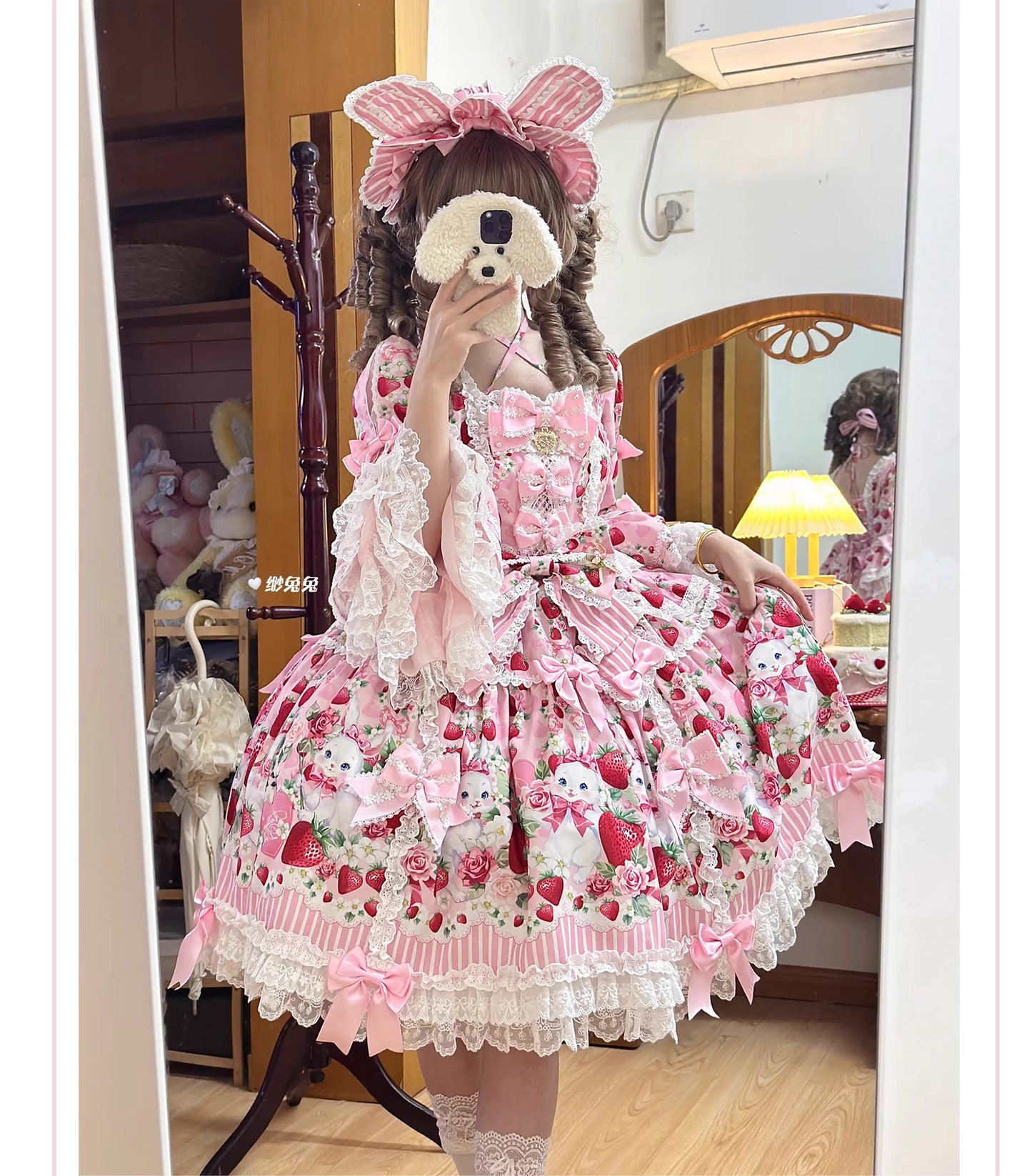 【受注予約~4/29】Strawberry Rabbit 姫袖ワンピース・フルセット【Antique Doll】